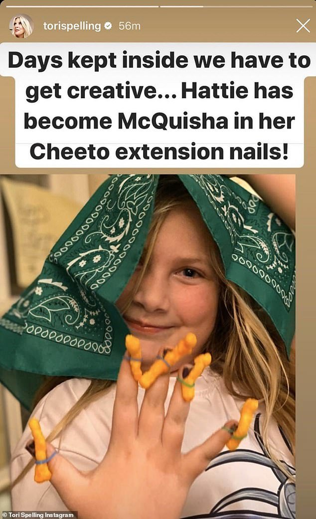 Image posted by Tori Spelling of her daughter keeping busy as they self-isolate amid the coronavirus spread in March 2020. | Source: InstagramStories/torispelling.