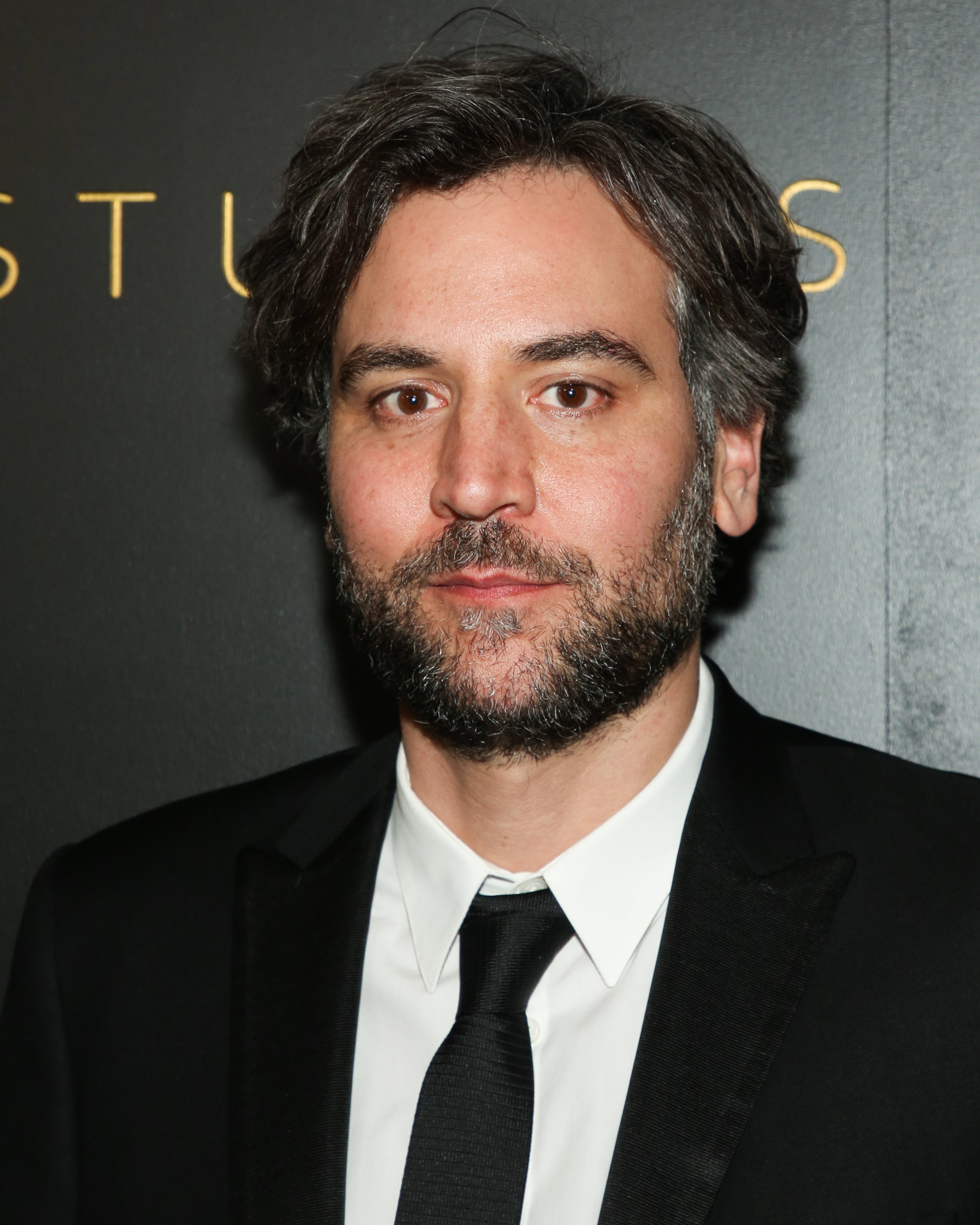 Actor Josh Radnor at Amazon Studios' Golden Globes after party on January 05, 2020, in California. | Source: Getty Images