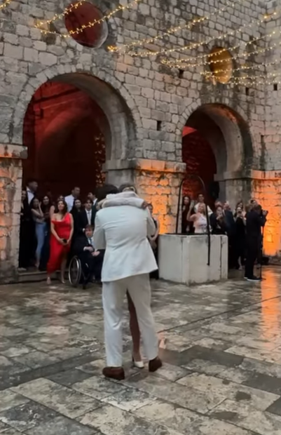 Rod Liam Stewart and Nicole Artukovich share a dance at their wedding as seen in an Instagram post dated June 2, 2024 | Source: Instagram/edenmcallisterx