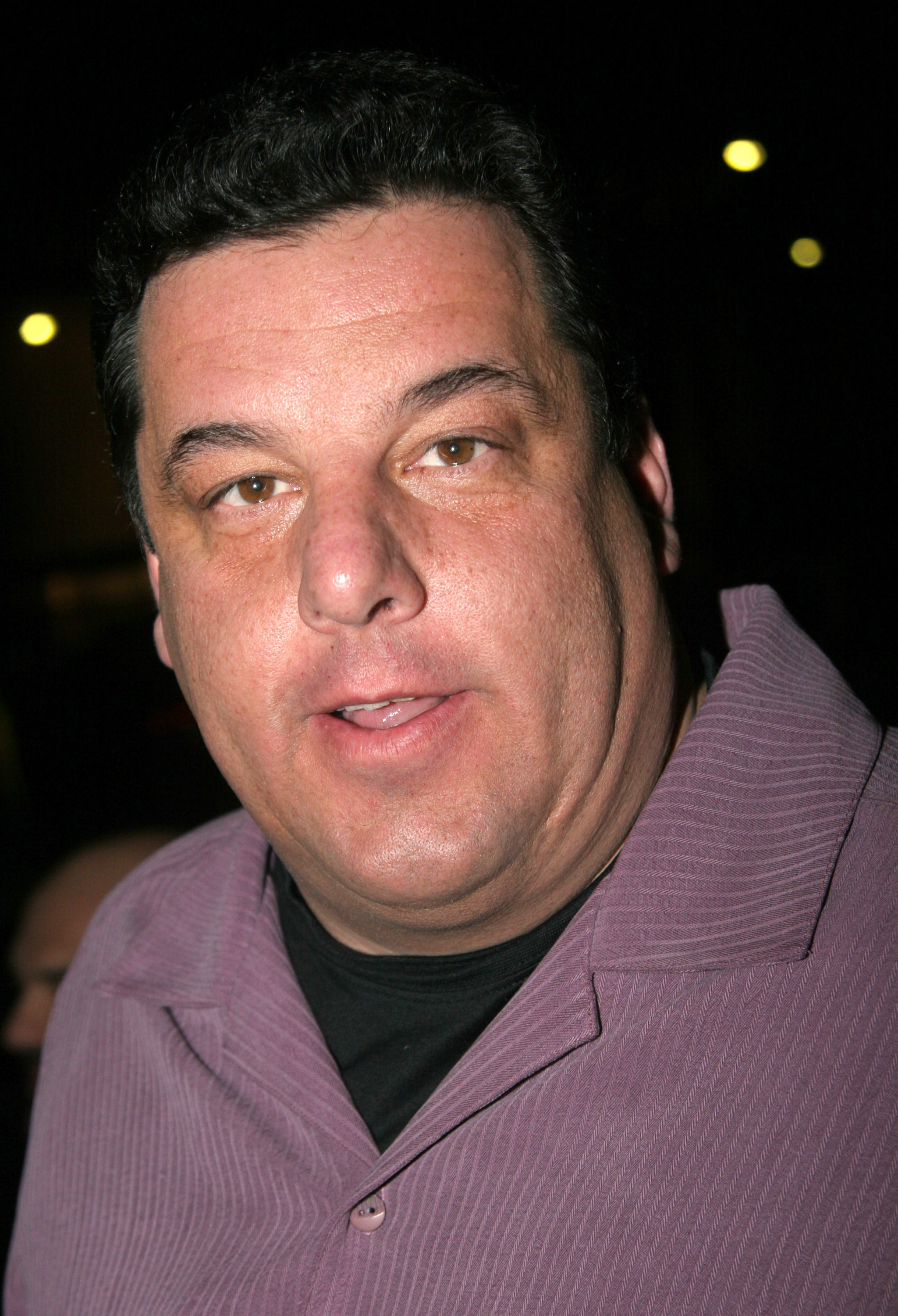Steve Schirripa at the Screen Actors Guild Awards in Beverly Hills, California in 2005 | Source: Getty Images
