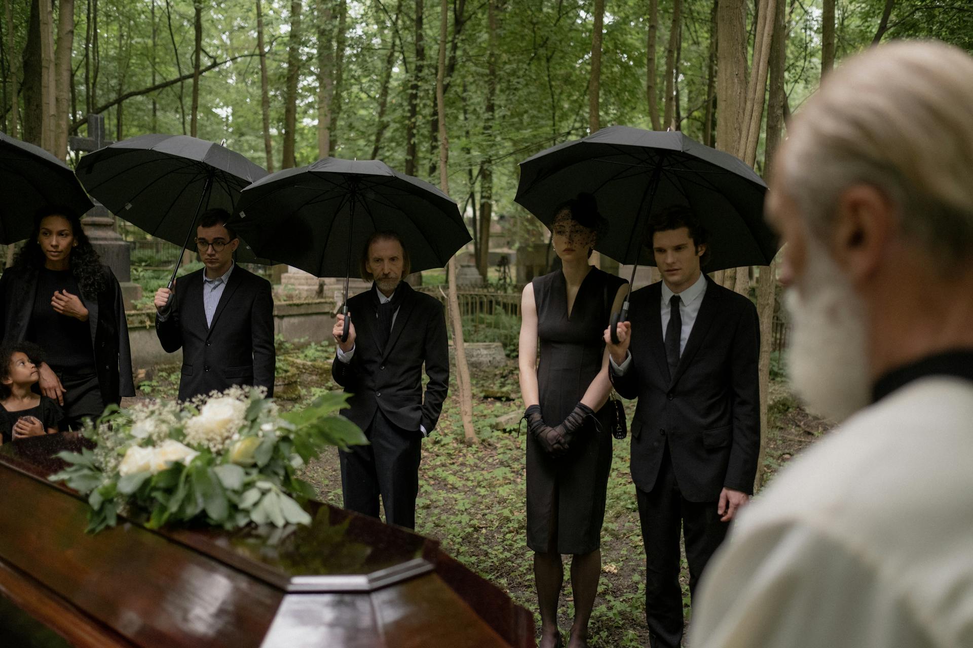 People attending a funeral service | Source: Pexels