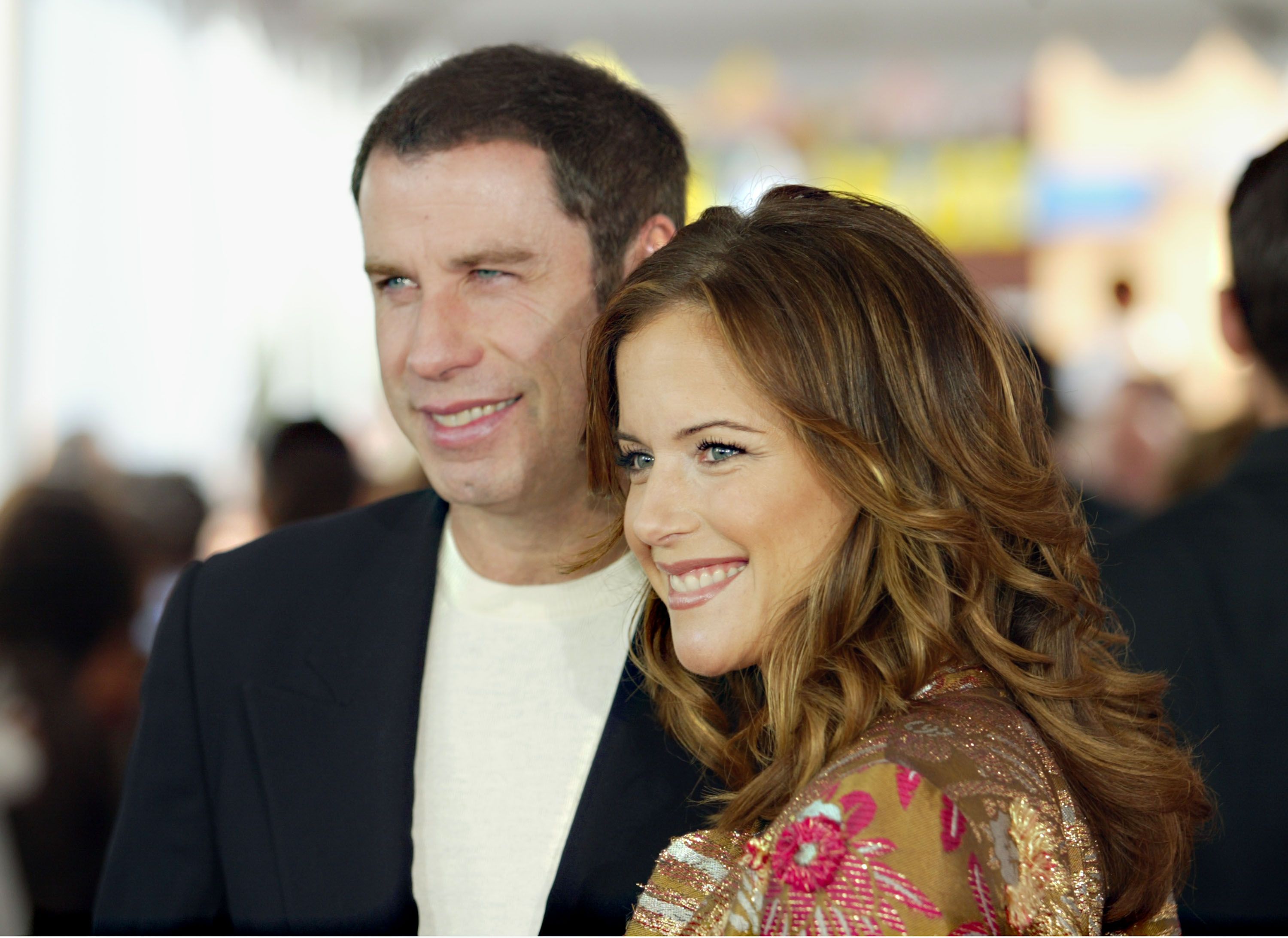 John Travolta and his late wife Kelly Preston at the world premiere of "Dr. Seuss' The Cat in the Hat" at Universal Studios, November 8, 2003 | Photo: Getty Images