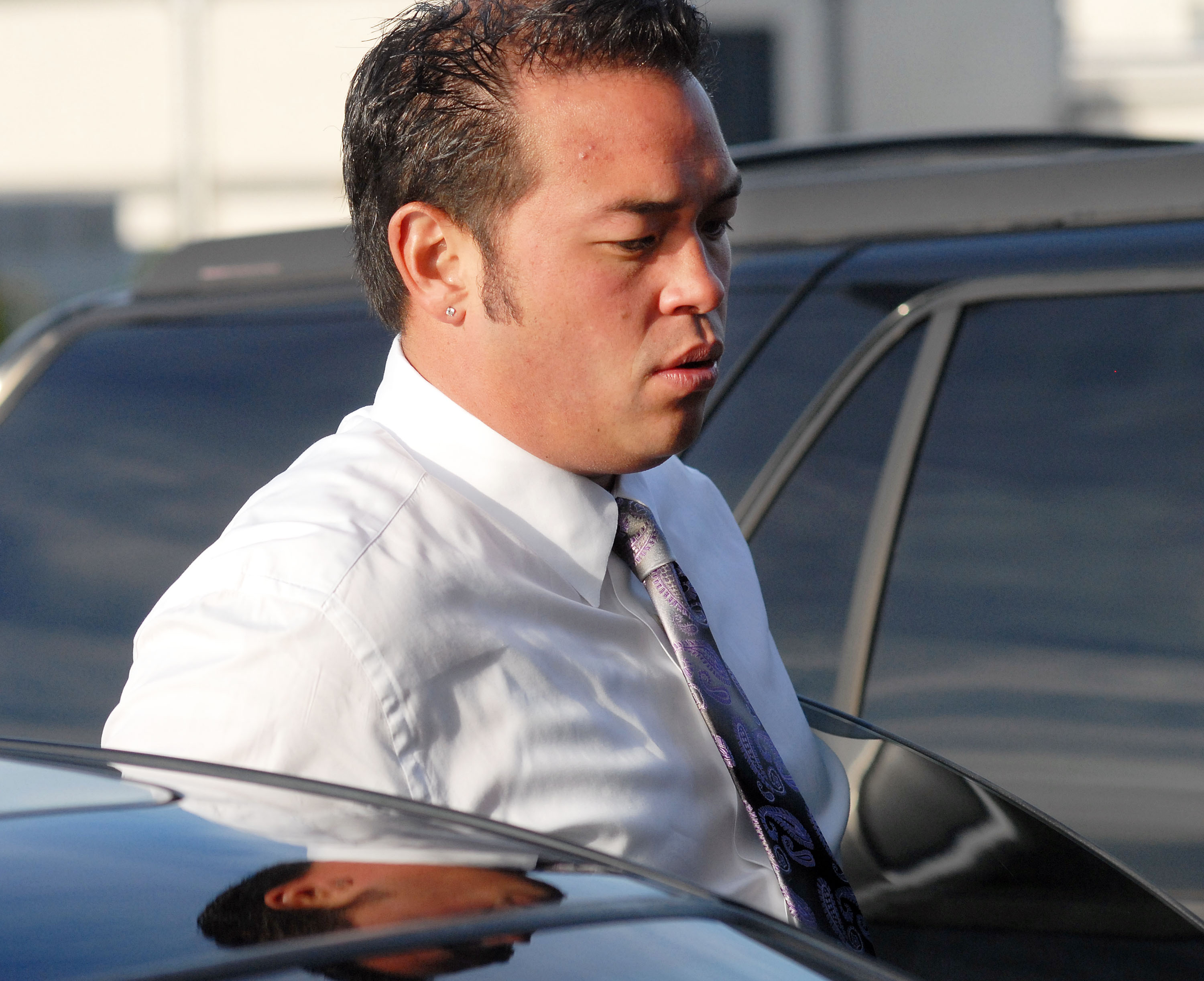 Jon Gosselin leaving Montgomery County Courthouse in Norristown, Pennsylvania on October 26, 2009 | Source: Getty Images