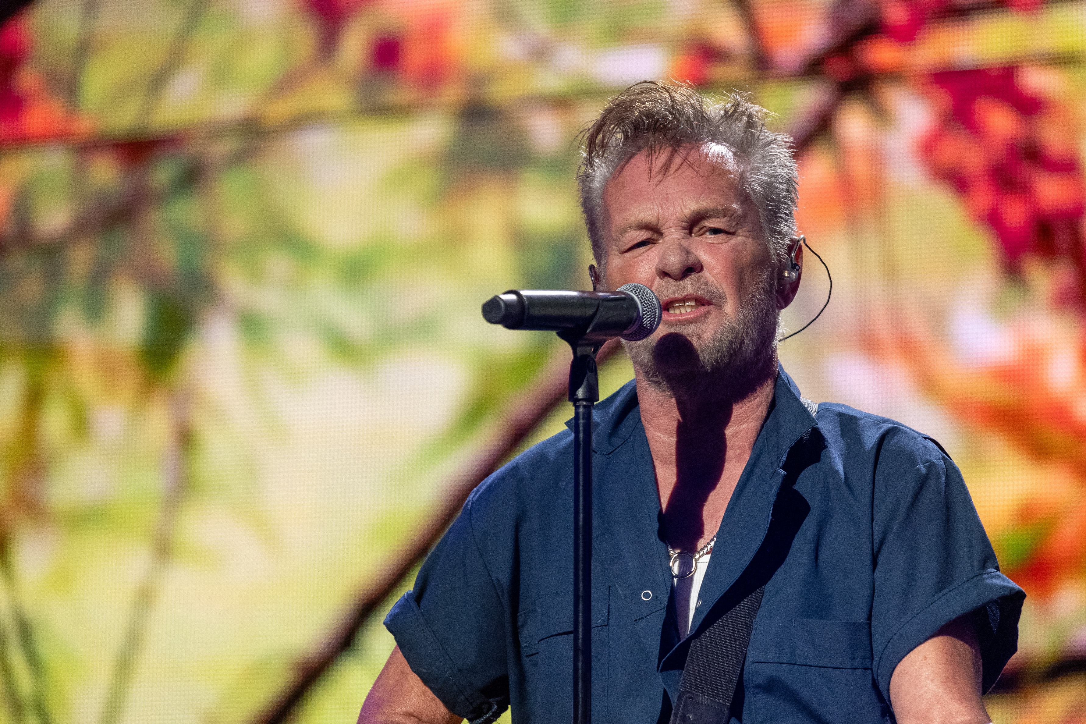 The country legend performs in concert at Saratoga Performing Arts Center on September 21, 2024, in Saratoga Springs, New York. | Source: Getty Images