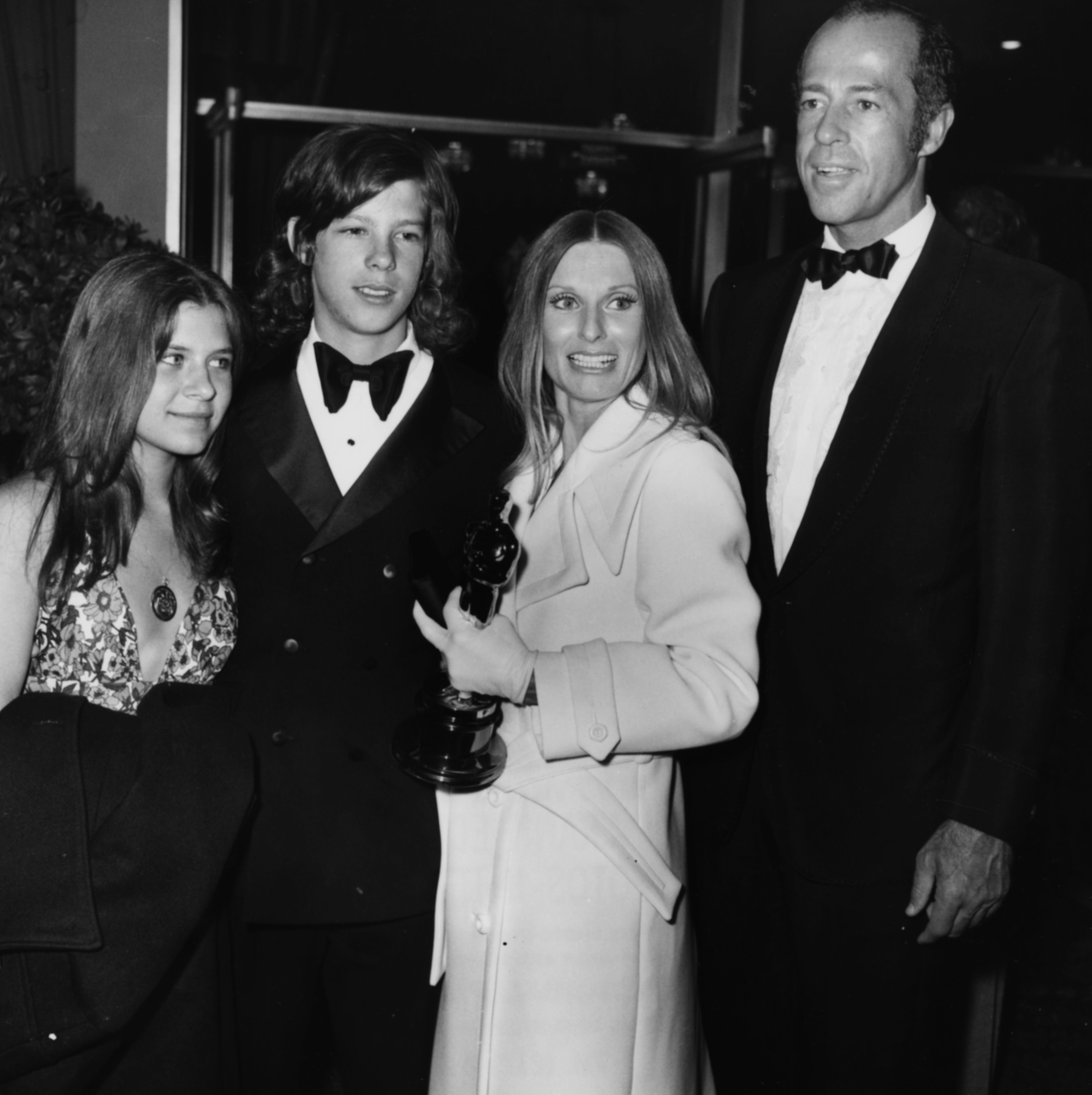Cloris Leachman with George Englund, their son Brian and his girlfriend Mary at the Academy Awards in April 1972, Los Angeles. / Source: Getty Images