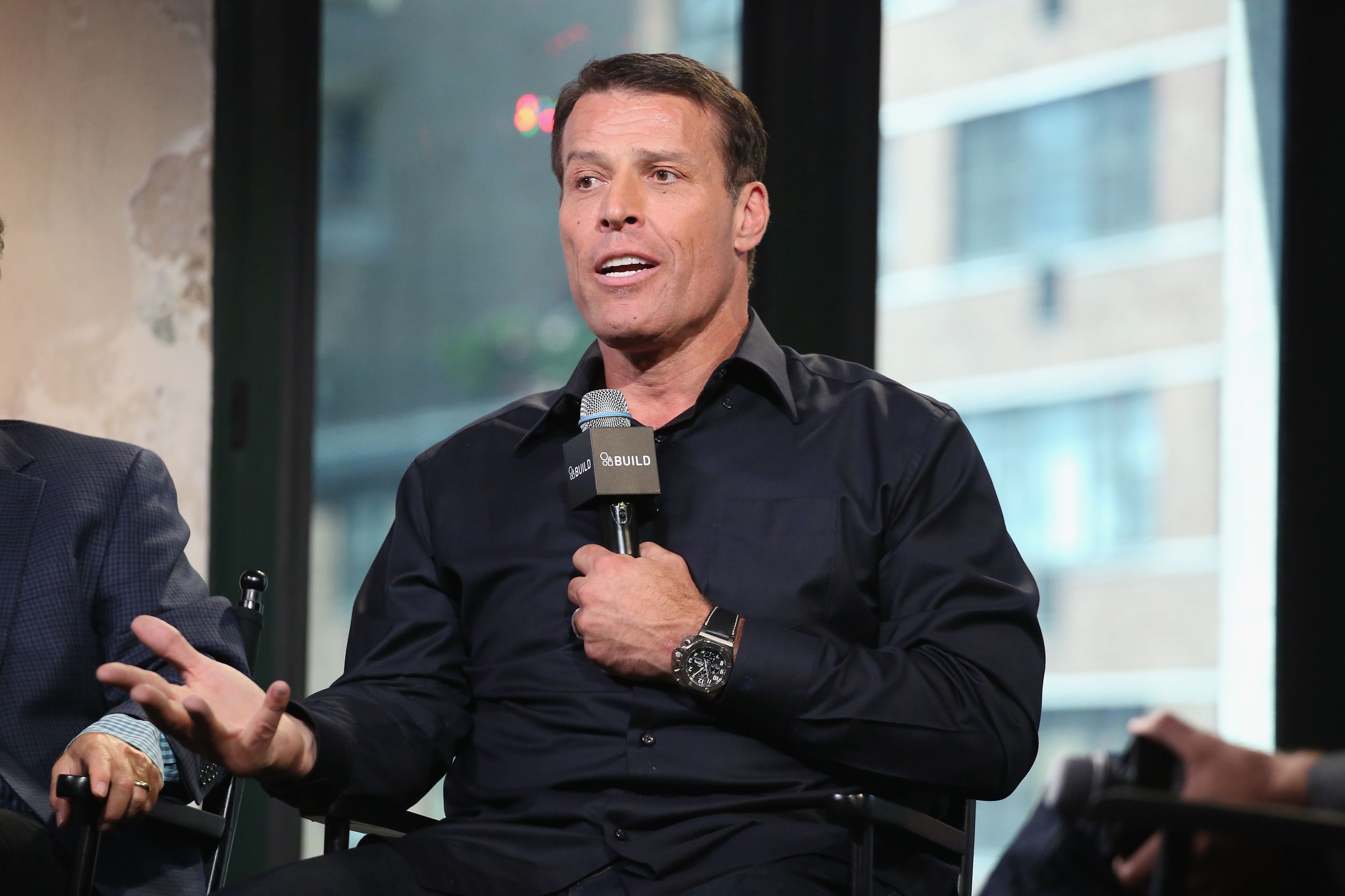 Tony Robbins speaks about his documentary "I Am Not Your Guru" in 2016 in New York | Source: Getty Images