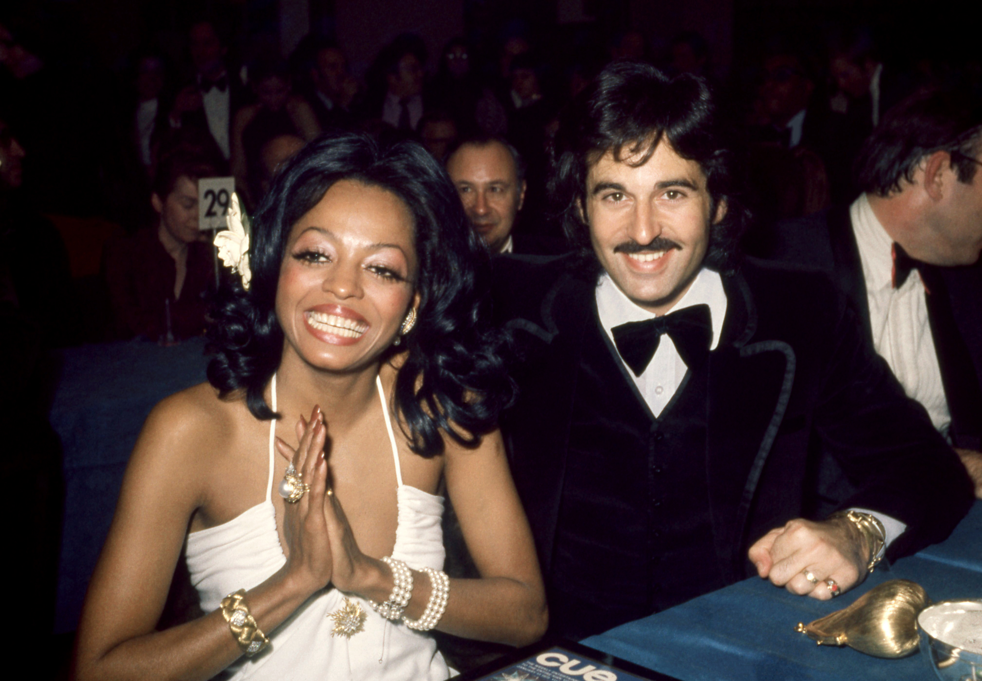 Diana Ross and Robert Ellis Silberstein pose for a portrait during Cue Magazine's 12th Annual Cue Awards at Tavern on the Green on January 12, 1973, in New York City | Source: Getty Images