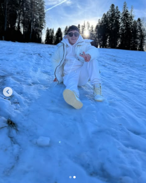Luca Manolache posing in the snow, from a post dated December 28, 2023 | Source: Instagram/manolache_luca10
