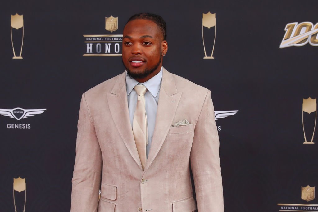 Tennessee Titans running back Derrick Henry poses on the Red Carpet poses prior to the NFL Honors on February 1, 2020 | Photo: Getty Imaes