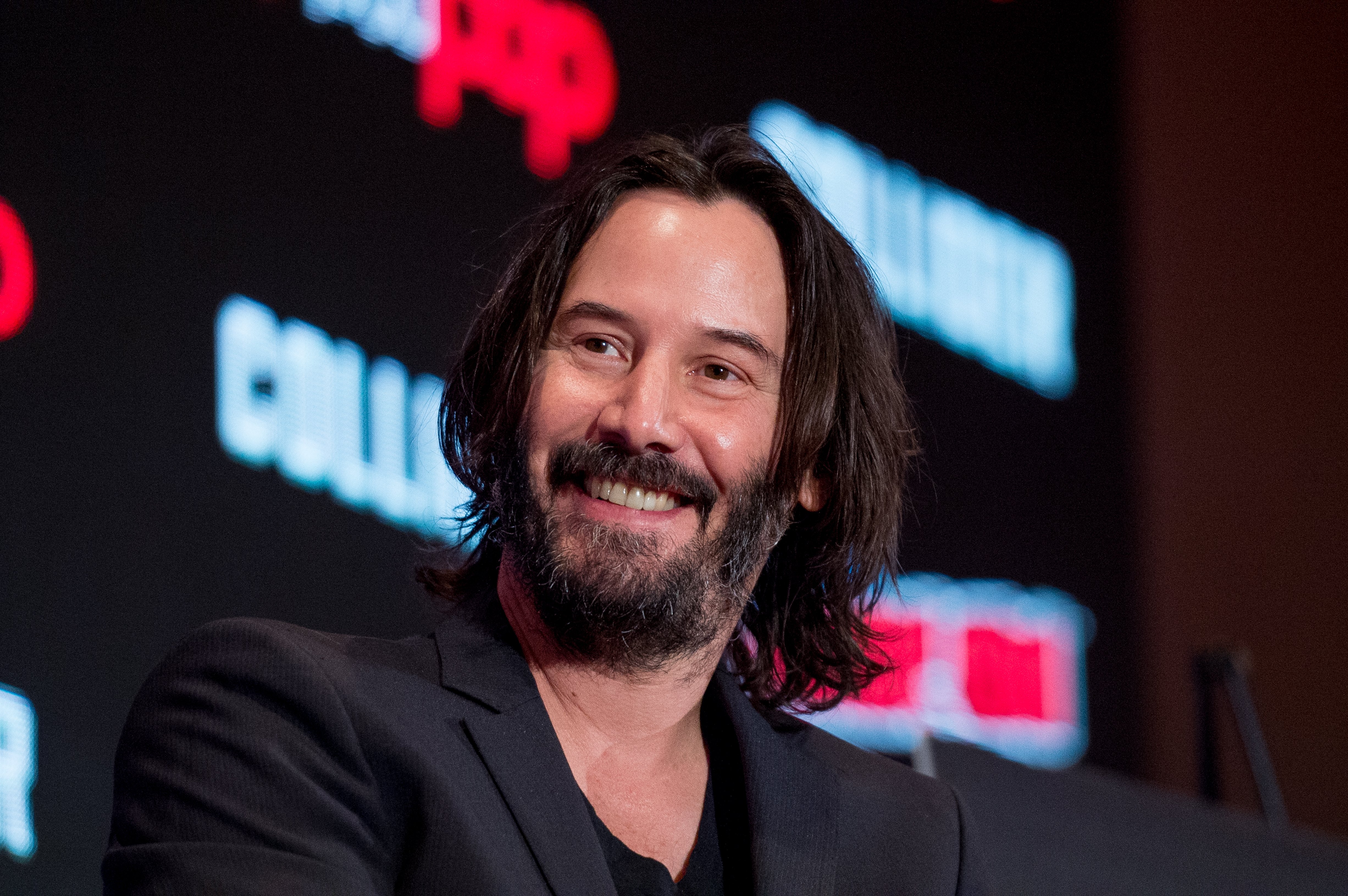 Keanu Reeves discusses "Replicas" on October 5, 2017. | Photo: Getty Images.