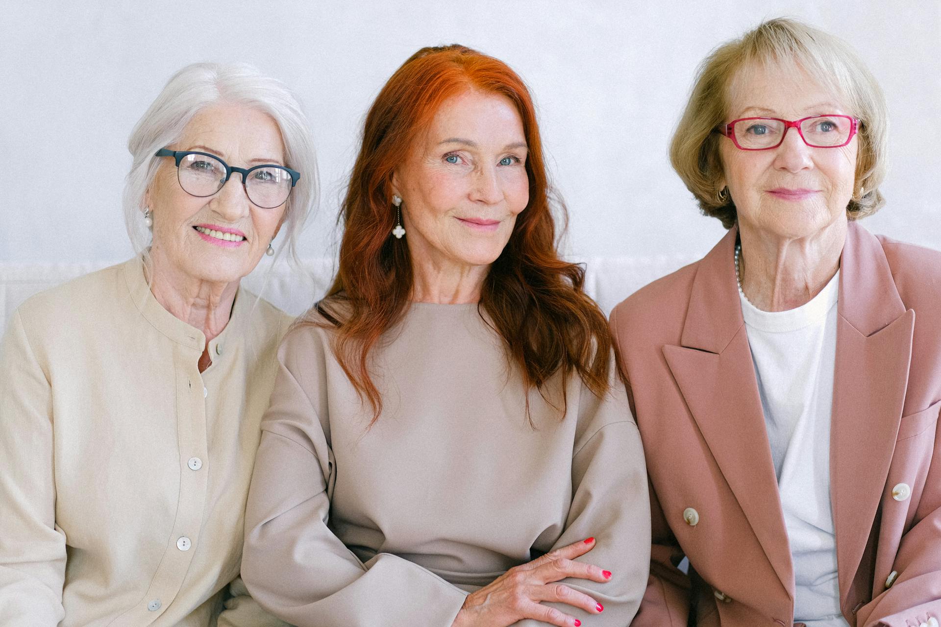 Three mature women | Source: Pexels