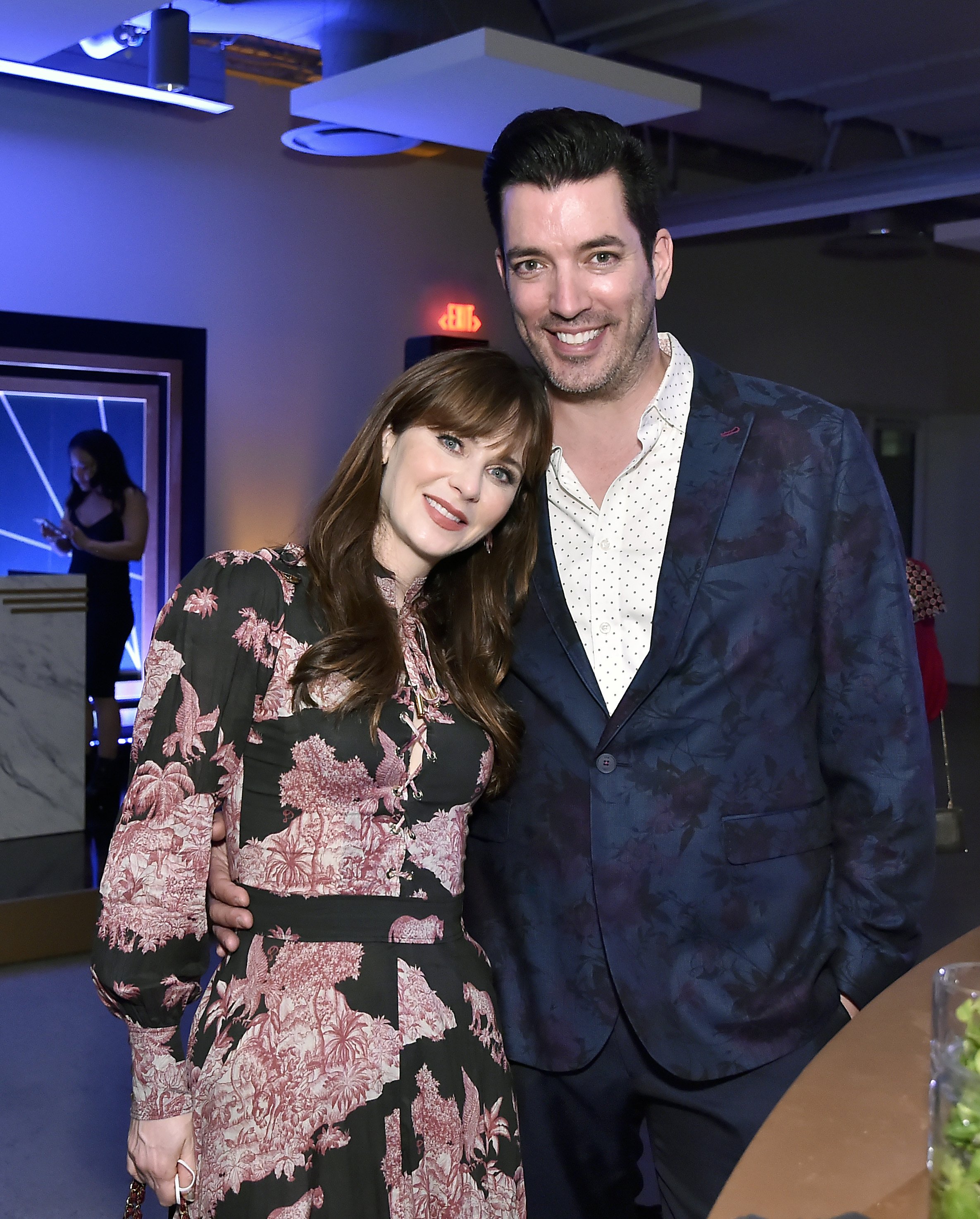 Zooey Deschanel and Jonathan Scott at the Academy Museum of Motion Pictures and Vanity Fair Premiere party at Academy Museum of Motion Pictures on September 29, 2021 in Los Angeles, California. | Source: Getty Images