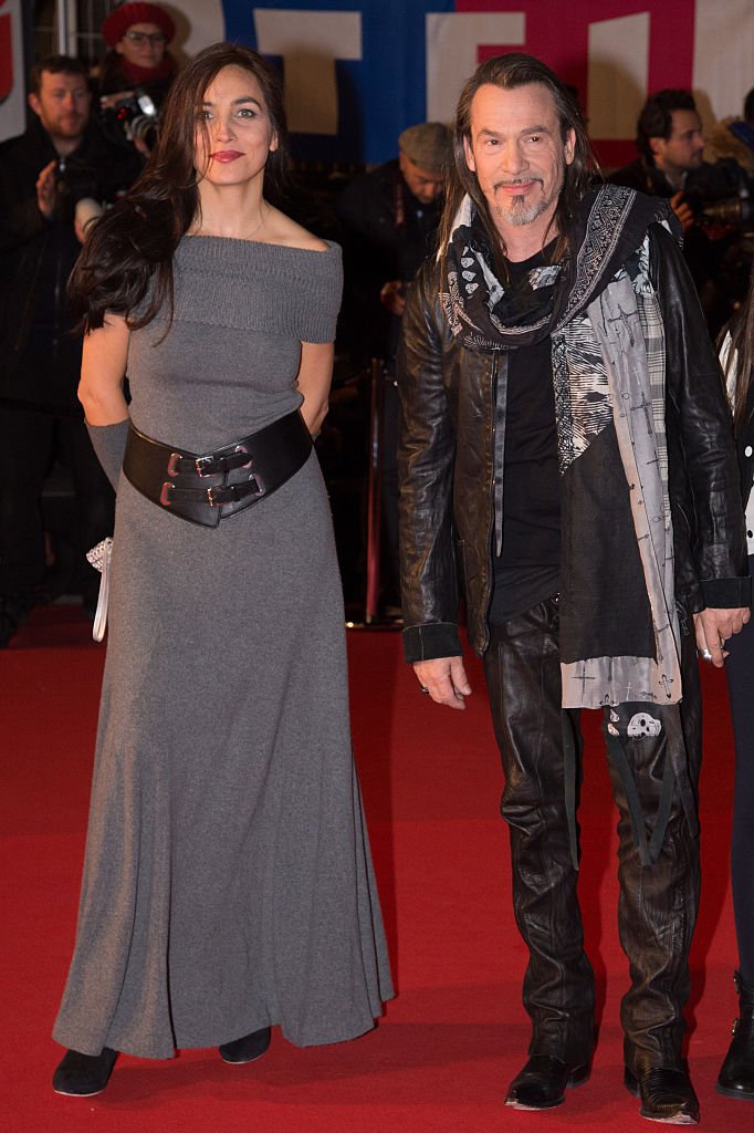 Florent Pagny et sa femme Azucena assistent à la 15e édition des NRJ Music Awards au Palais des Festivals, à Cannes. | Photo : Getty Images
