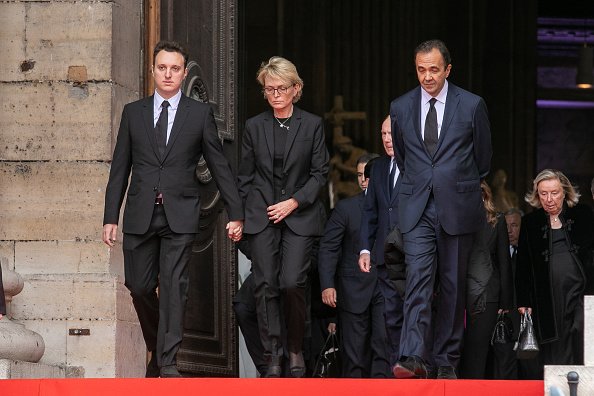 Claude Chirac, fille de l'ancien président français Jacques Chirac, son fils Martin Rey-Chirac et son mari Frédéric Salat-Baroux. | Photo : GettyImage