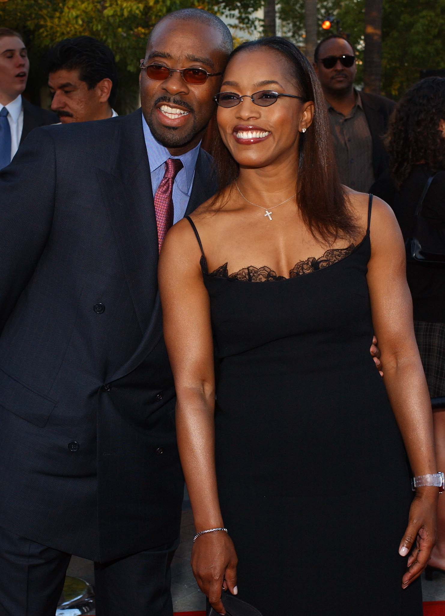 Angela Bassett and Courtney B. Vance at the premiere of "The Score," on July 9, 2001 | Source: Getty Images