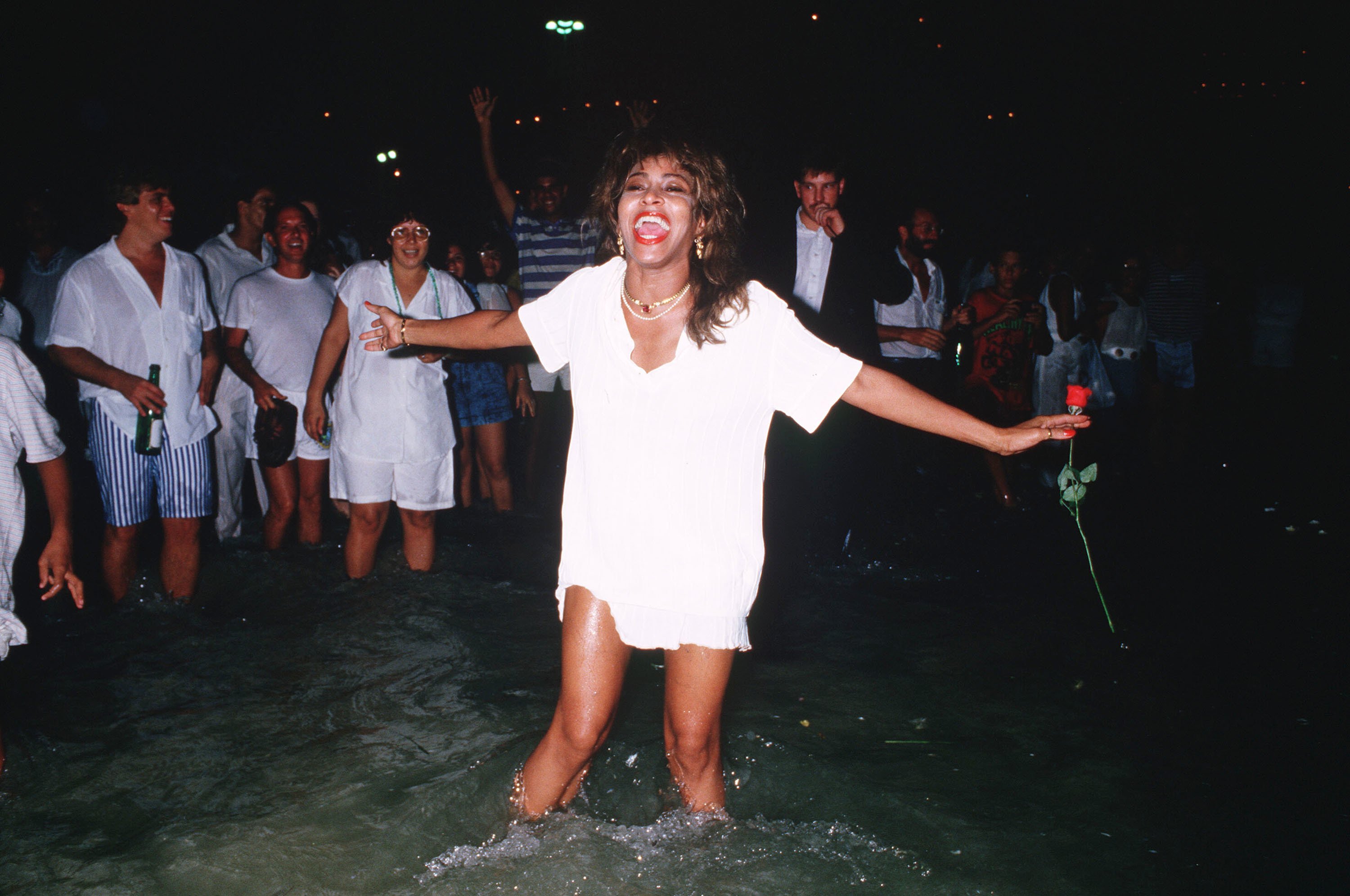  Tina Turner in the sea on New Years Eve in Rio de Janeiro, Brazil in 1988 | Source: Getty Images