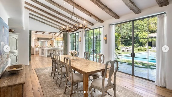 Inside Ben Affleck's new home dated August 5, 2024 | Source: Instagram/robbreportrealestate