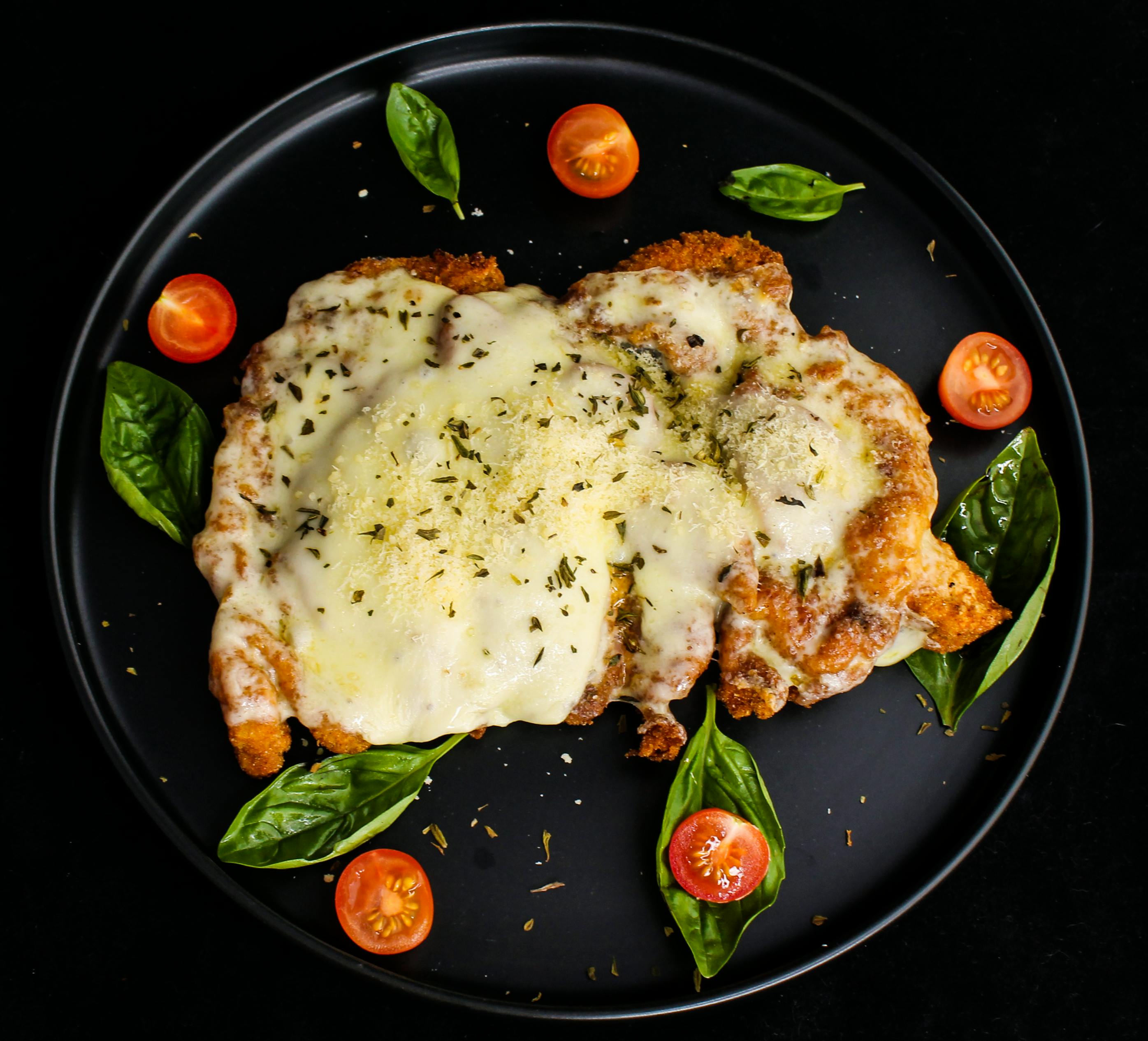 Chicken Parmesan | Source: Pexels