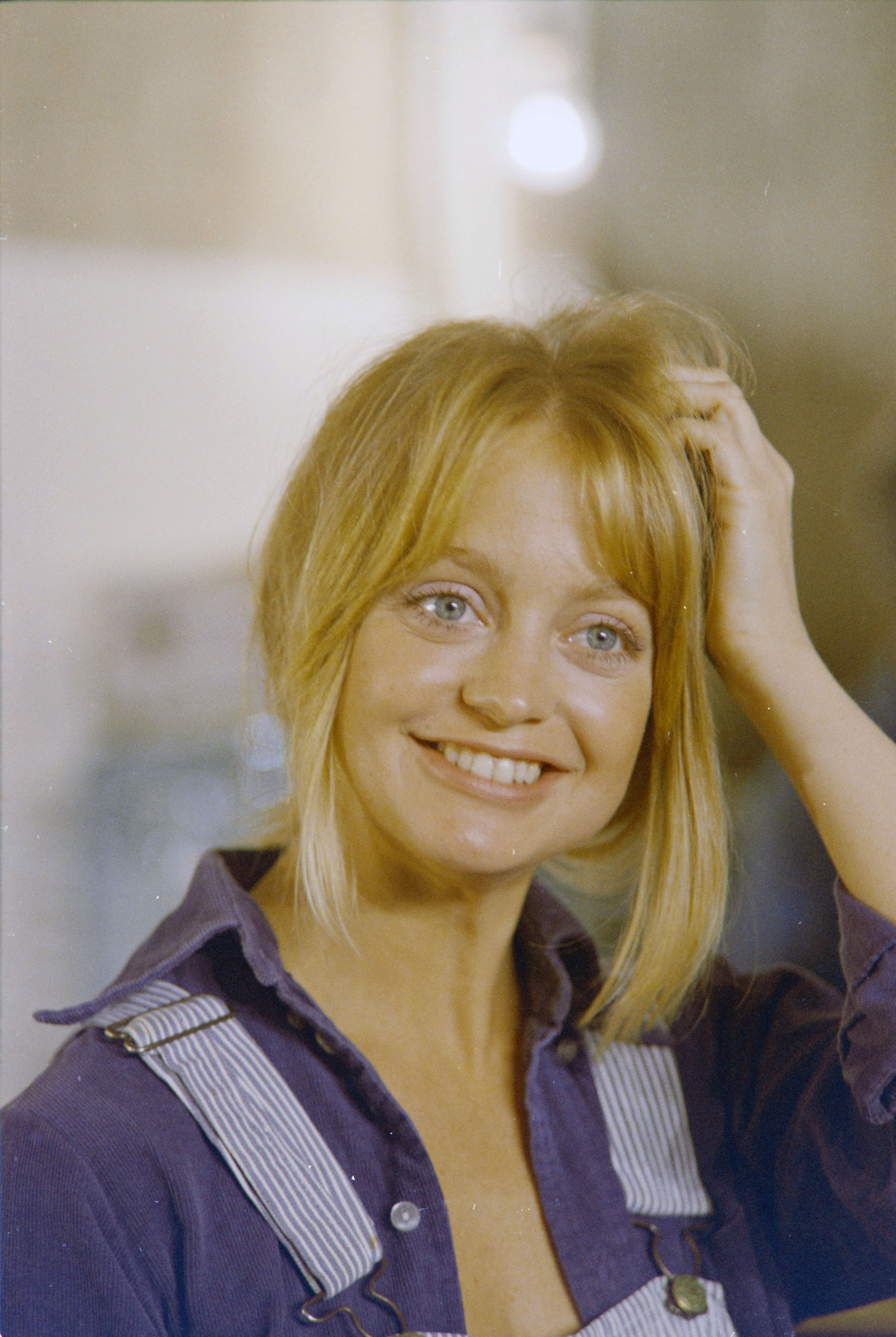 Goldie Hawn in the production "Shampoo" in Los Angeles, 1974 | Source: Getty Images