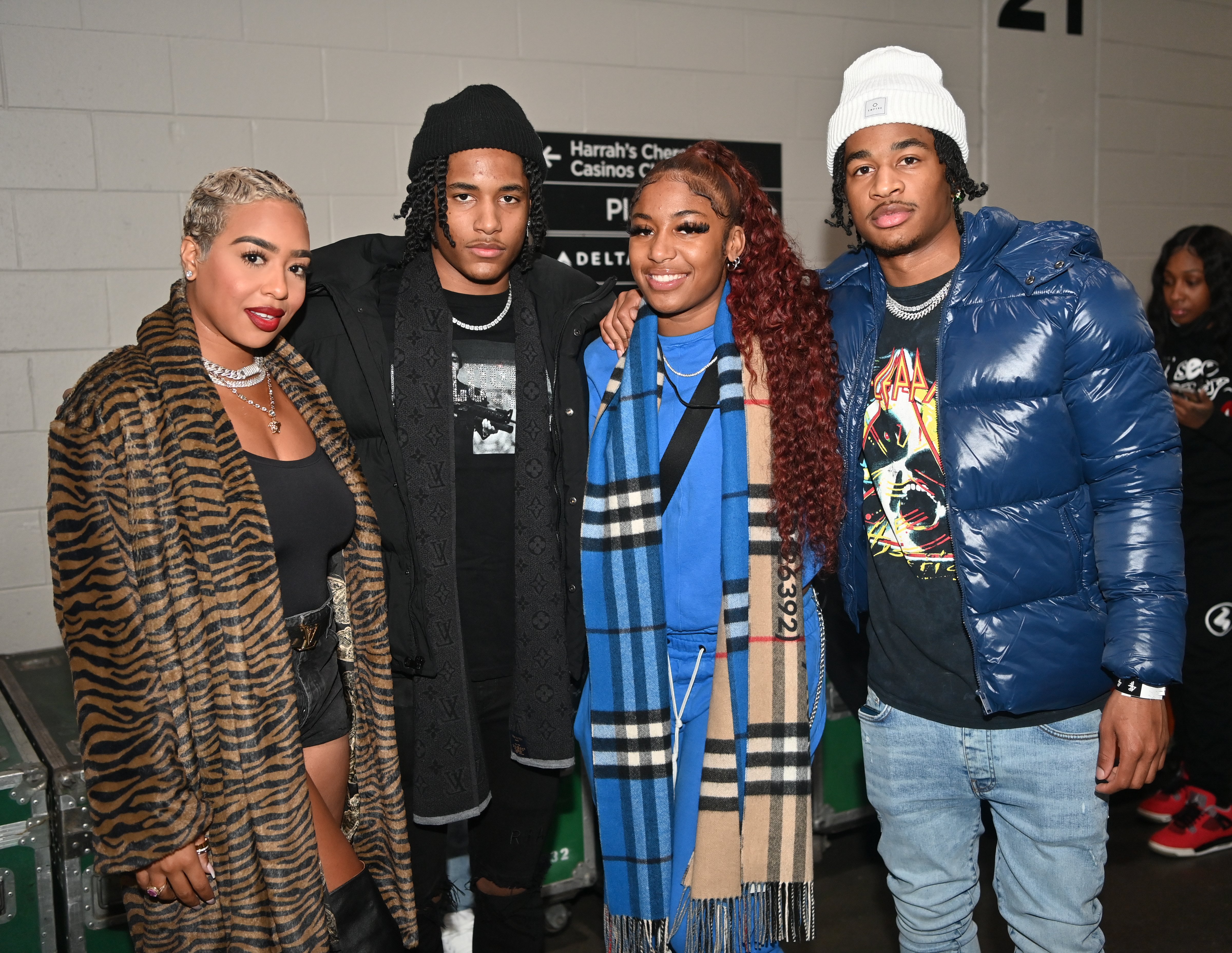 B. Simone, Omar Cooper, Te'a Cooper and Sharife Cooper backstage at Lil Baby & Friends in Concert at State Farm Arena, on December 12, 2021, in Atlanta, Georgia. | Source: Getty Images