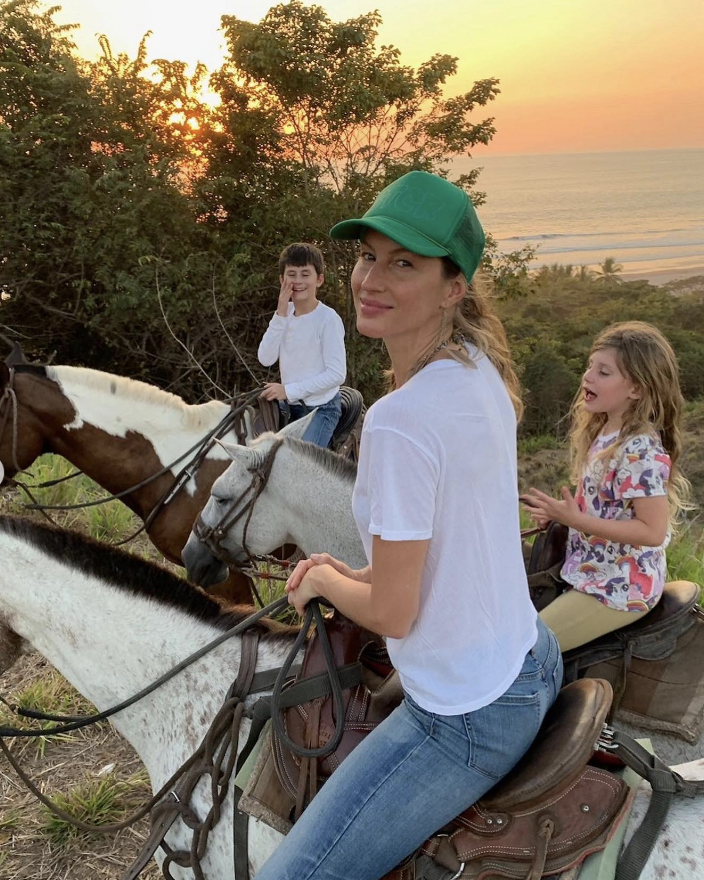 Gisele Bündchen and her children as seen in a May 12, 2024 Instagram post | Source: Instagram.com/tombrady/