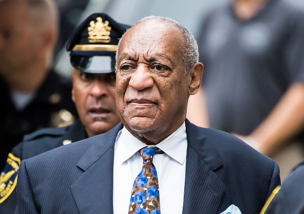 Bill Cosby arriving for sentencing at the Montgomery County Courthouse in Norristown, Pennsylvania | Photo: Getty Images