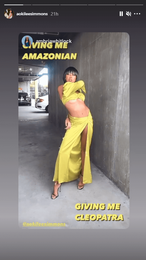 Aoki Lee Simmons Looks Unrecognizable in New Pics in a Yellow Silk ...