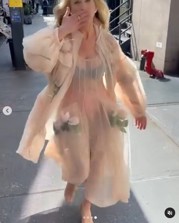 Sarah Jessica Parker on the set of "And Just Like That..." in New York City in May 2024 | Source: Instagram/SarahJessicaParker