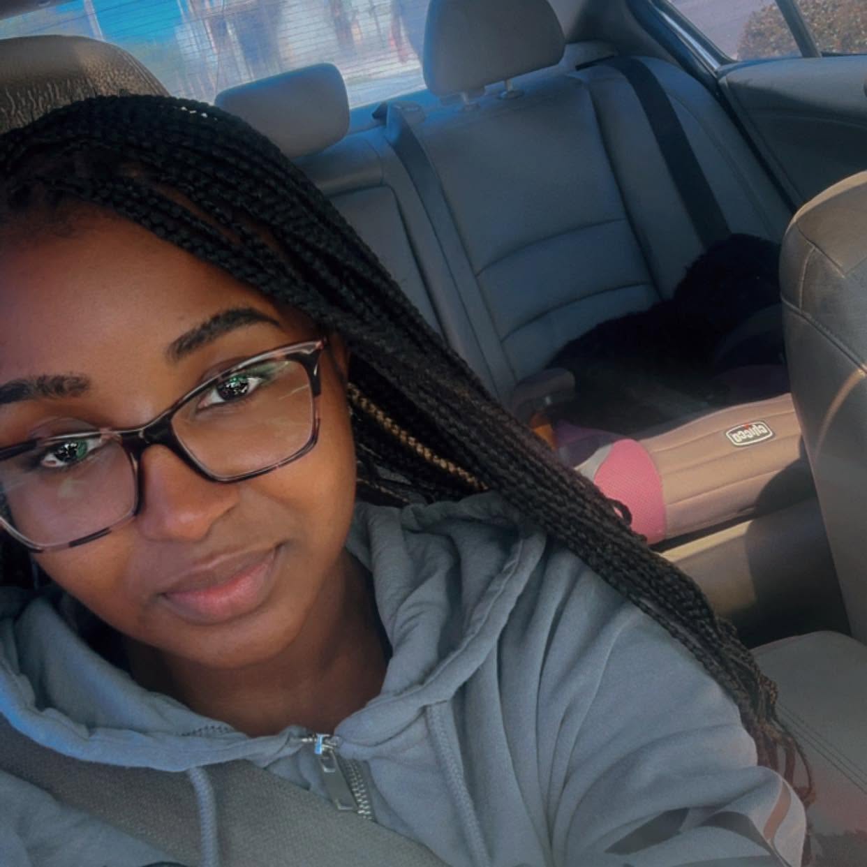 Kiffany Scott created a fundraiser for Kendra Scott and her three daughters, which is expected to cover legal expenses and the living costs for her girls during this complicated time. | Source: Facebook/Ky Hoskins