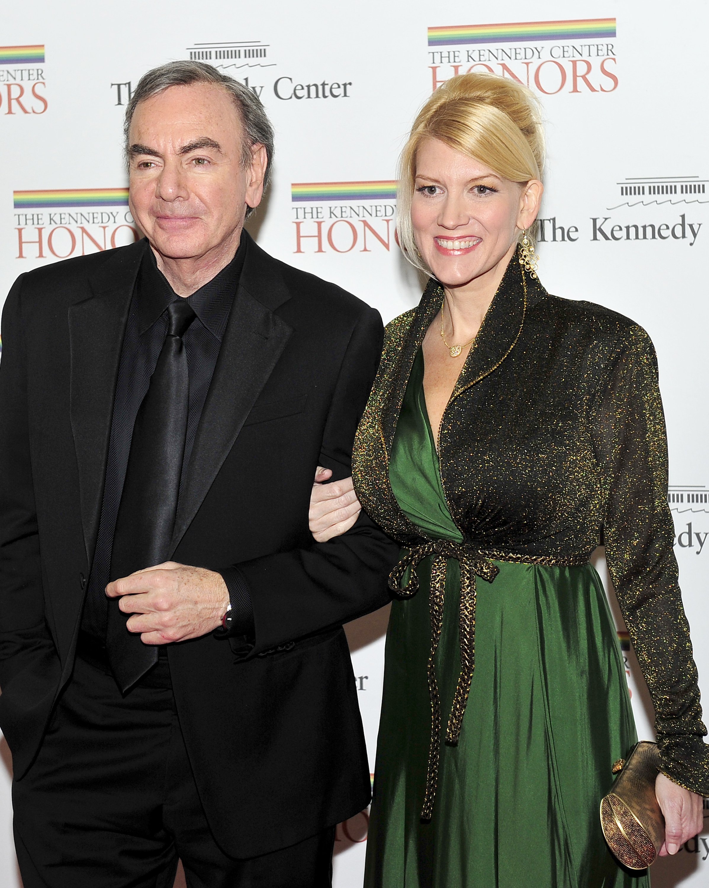 Neil Diamond and Katie McNeil at the formal Artist's Dinner honoring the recipients of the Kennedy Center Honors hosted on December 3, 2011, in Washington, DC. | Source: Getty Images