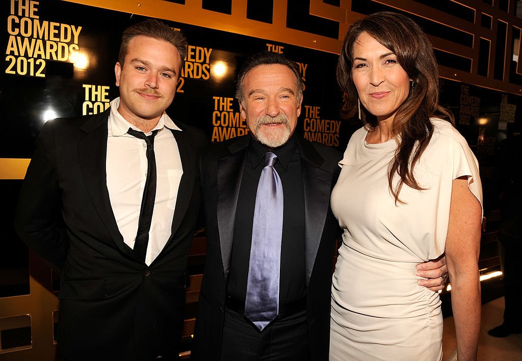 Zachary Pym Williams, Robin Williams, and Susan Schneider at The Comedy Awards 2012 on April 28, 2012, in New York | Photo: Getty Images
