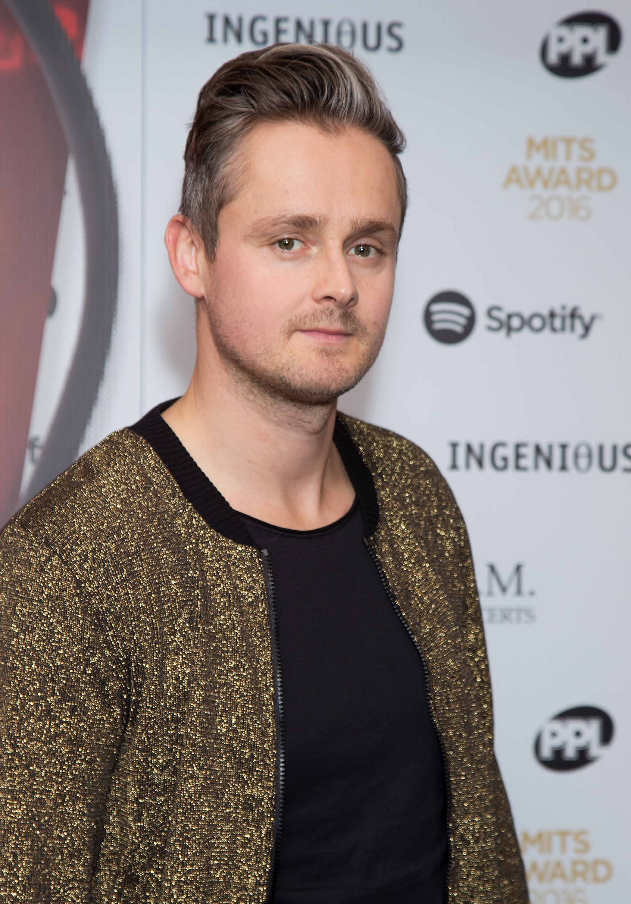 The famous singer at the Music Industry Awards at The Grosvenor House Hotel on November 7, 2016, in London, England. | Source: Getty Images