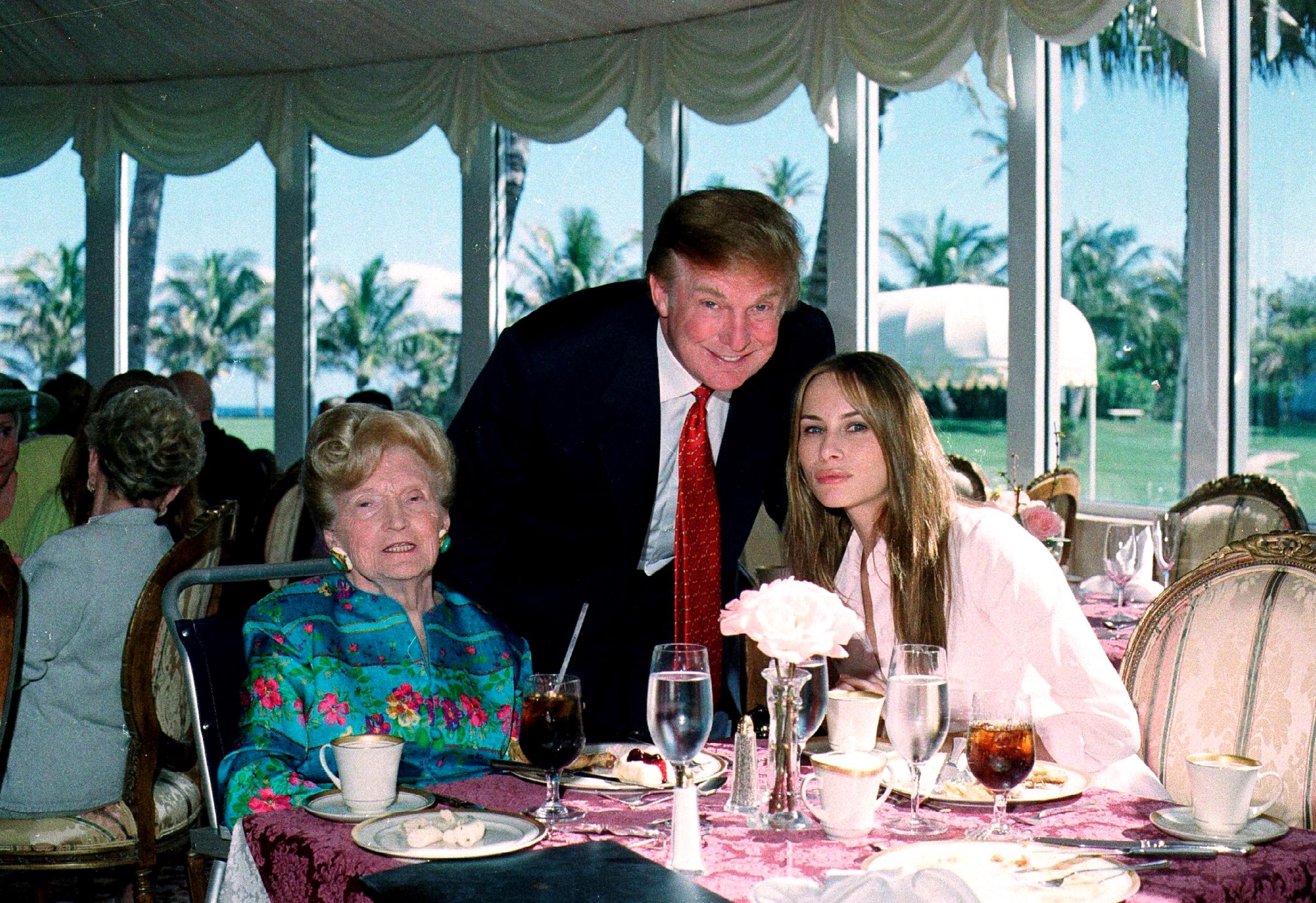 Mary Trump, her son Donald Trump and his wife Melania on February 27, 2000 | Source: Getty Images