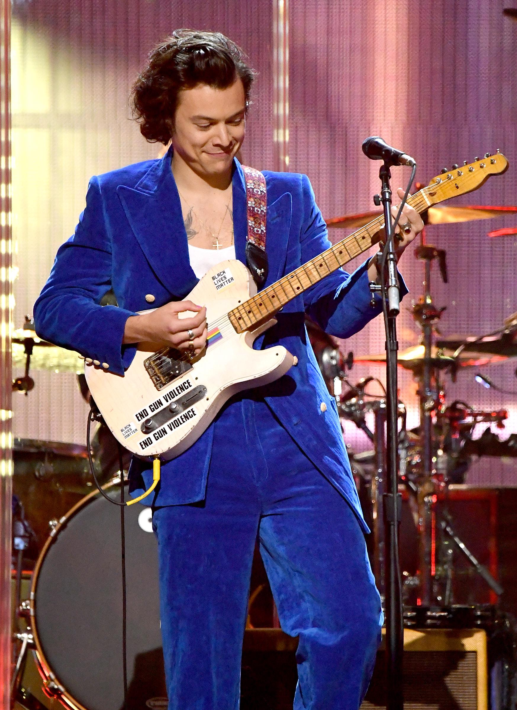 Harry Styles performing at the 2019 Rock & Roll Hall of Fame Induction Ceremony on March 29 in New York. | Source: Getty Images
