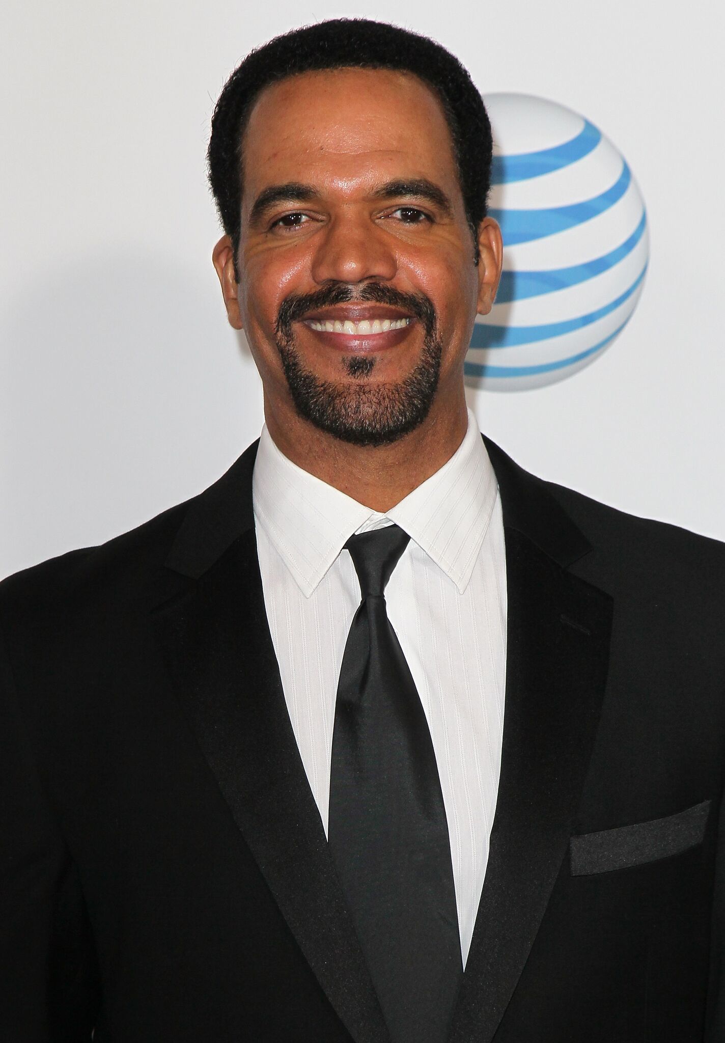 Kristoff St. John poses for picture at red carpet event | Getty Images