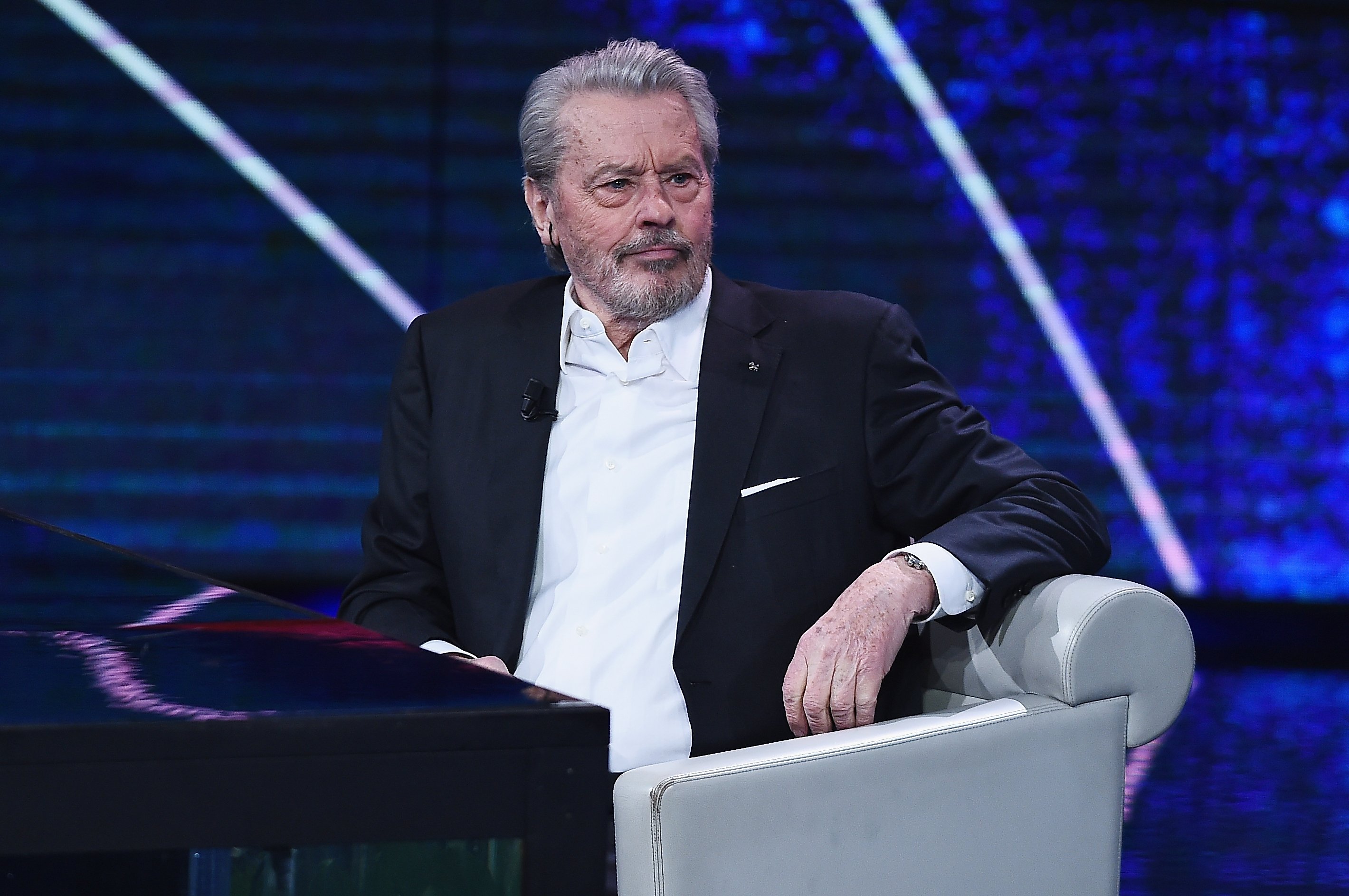 L'acteur Alain Delon assiste au spectacle télévisé "Che Tempo Che Fa" le 25 mars 2018 à Milan, en Italie. | Photo : Getty Images