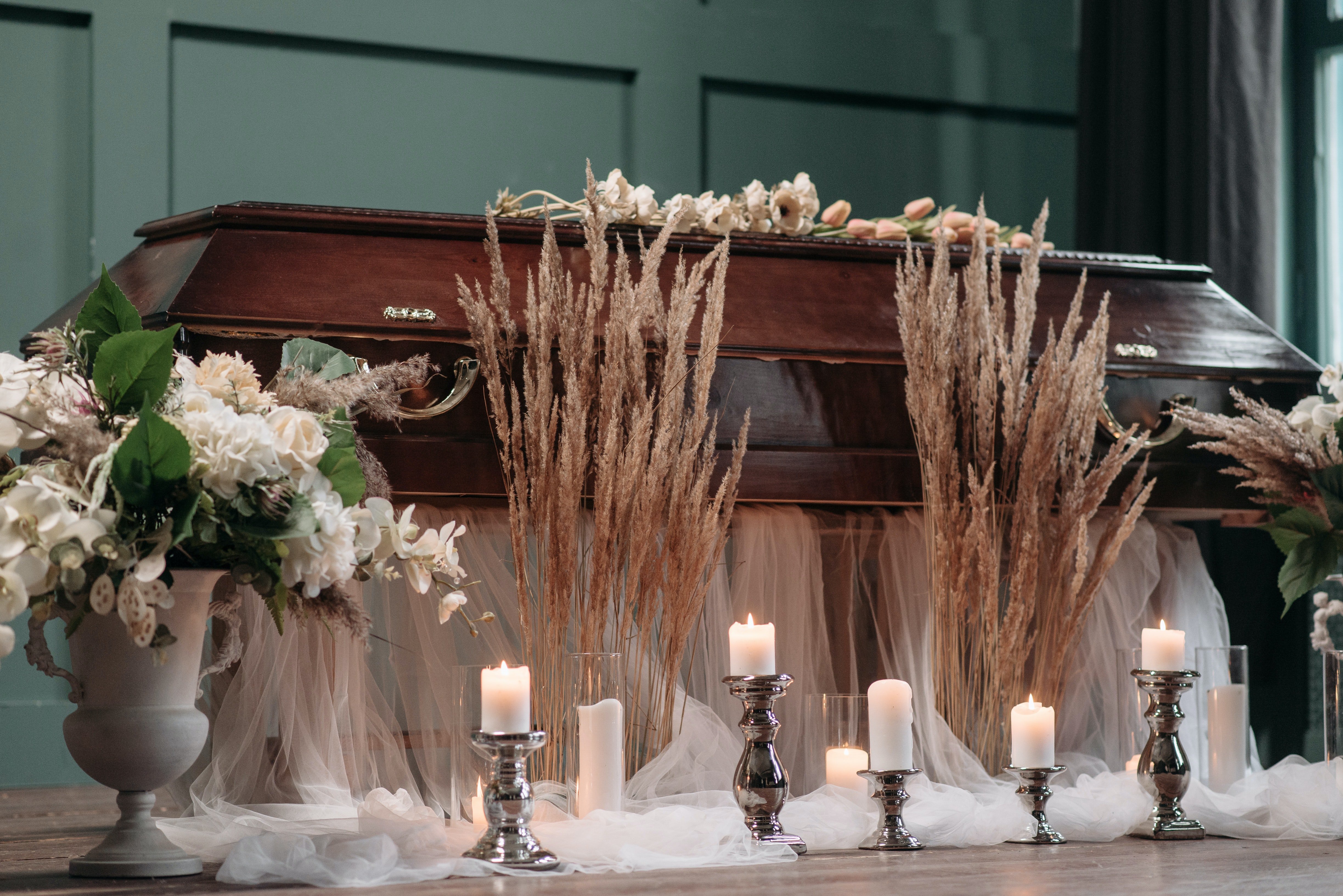 Patricia's staff had already taken care of the funeral arrangements. | Source: Pexels