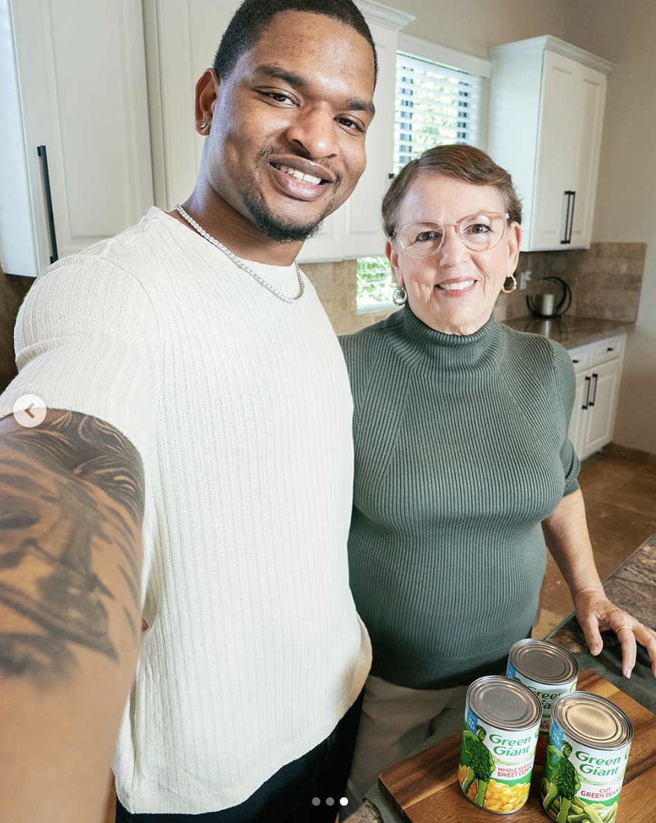 Jamal Hinton and Wanda Dench are seen in a recent photo, dated November 5, 2025 | Source: Instagram//jamalhinton12