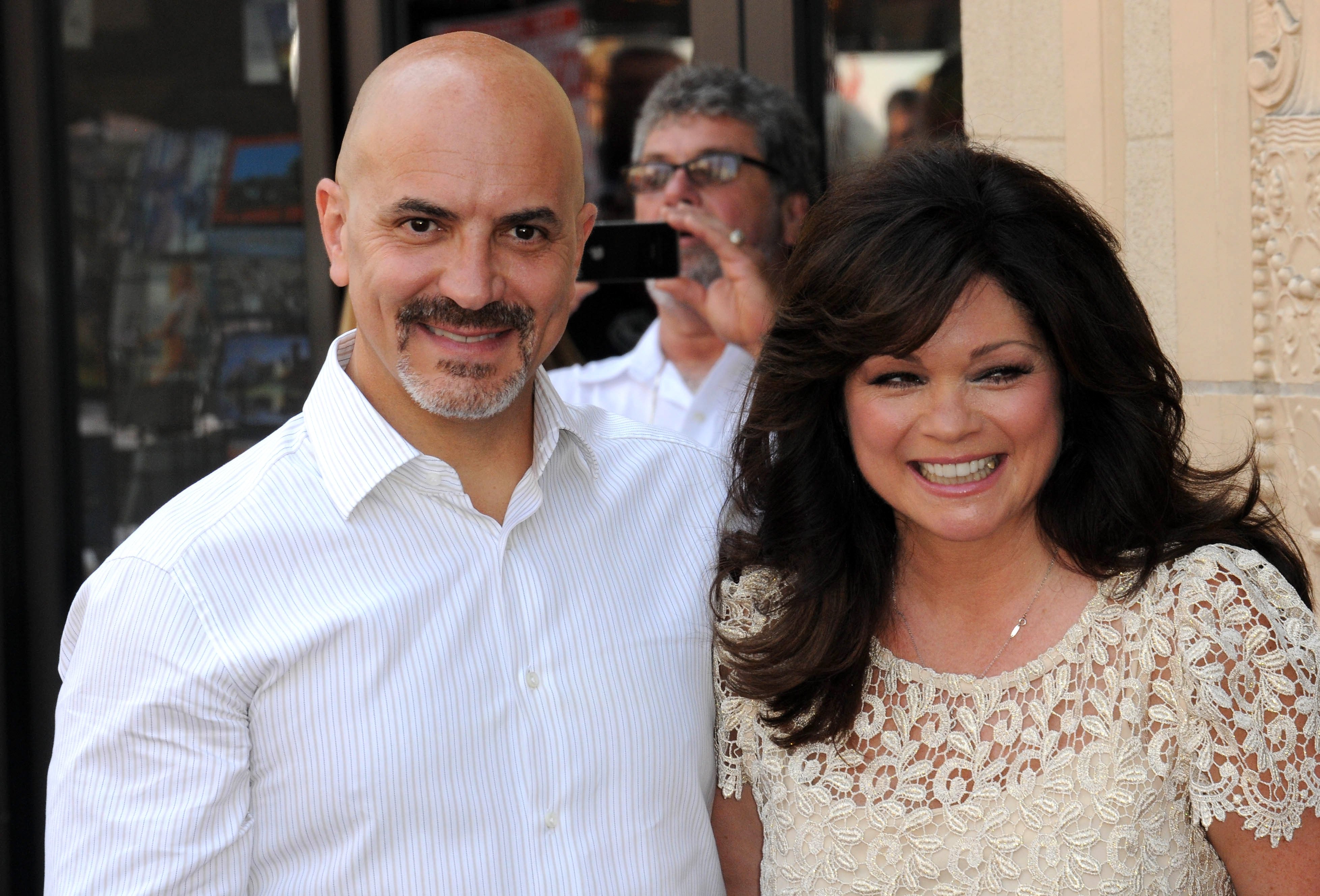 Tom Vitale and Valerie Bertinelli participate in the Hollywood Walk of Fame Star ceremony honoring Bertinelli on August 22, 2012, in Hollywood, California | Source: Getty Images
