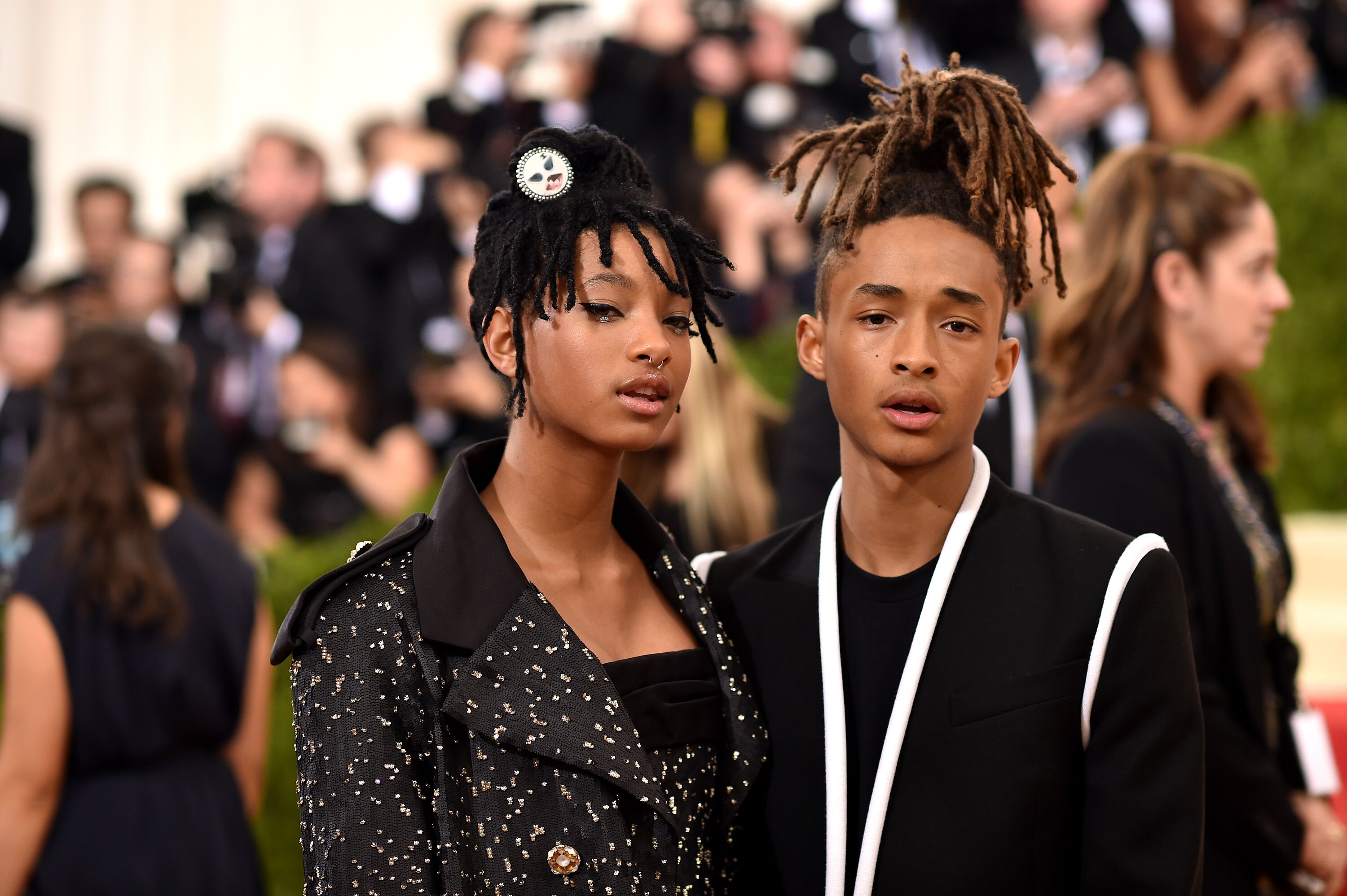 Willow Smith (L) and Jaden Smith attend the "Manus x Machina: Fashion In An Age Of Technology" Costume Institute Gala at Metropolitan Museum of Art on May 2, 2016 | Photo: Getty Images