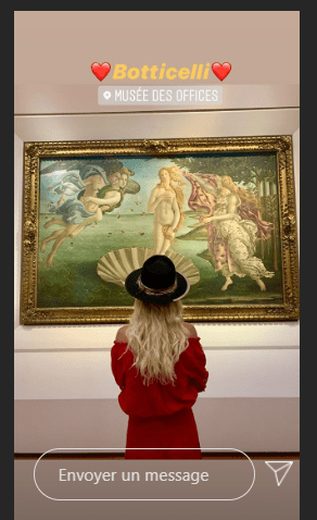 Laeticia Hallyday au musée des offices en Italie. | Ihallyday : Instagram