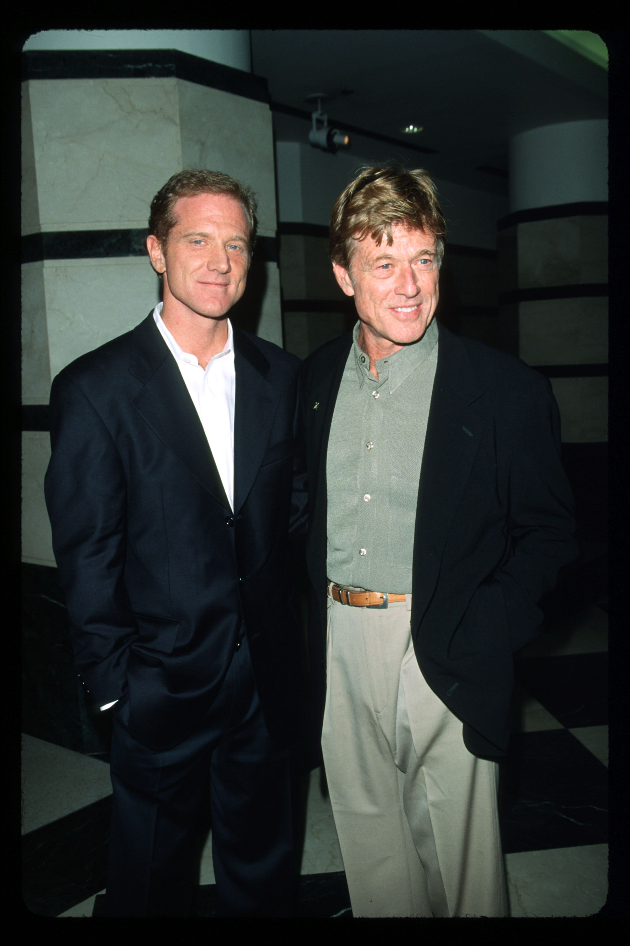 Robert and James Redford at the premiere of "The Kindness of Strangers" on September 13, 1999, in New York City. | Source: Getty Images