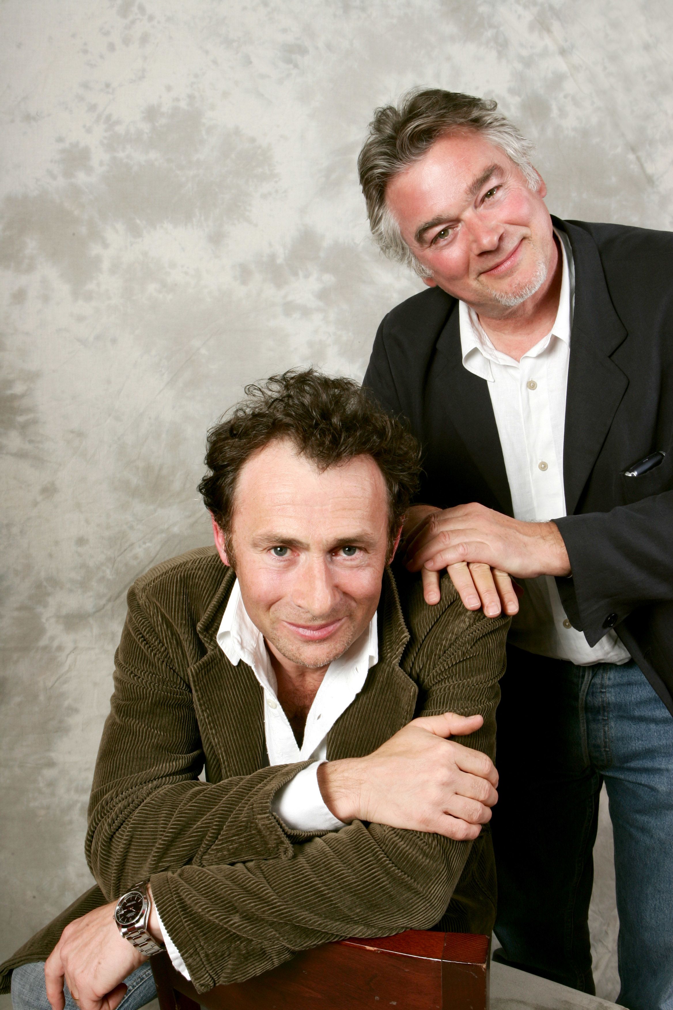 Les acteurs Daniel Rialet et Christian Rauth Citti assistent à la fête célébrant le 100ème épisode de la série télévisée "PJ". | Photo : Getty Images