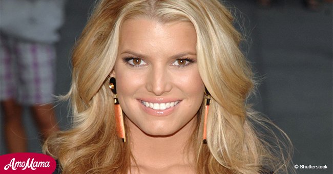 Jessica Simpson, 37, makes a daring choice as she flaunts her cleavage in a plunging cardigan