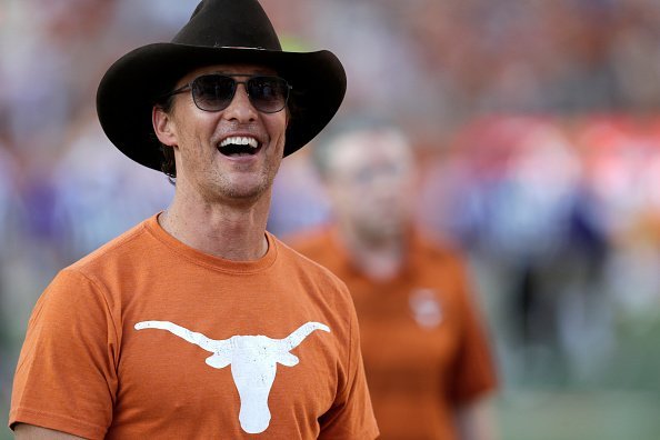 Matthew McConaughey watches players warm up before the game between the Texas Longhorns and the LSU Tigers at Darrell K Royal-Texas Memorial Stadium in Austin | Photo: Getty Images