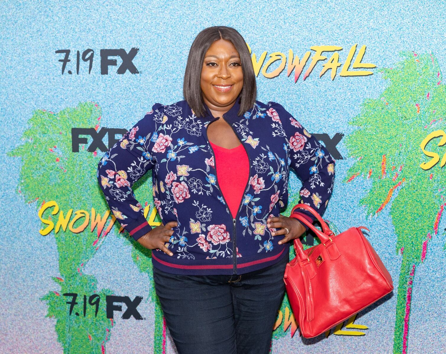 loni-love-of-the-real-jokes-about-doing-her-own-makeup-after-2-weeks-of-quarantine
