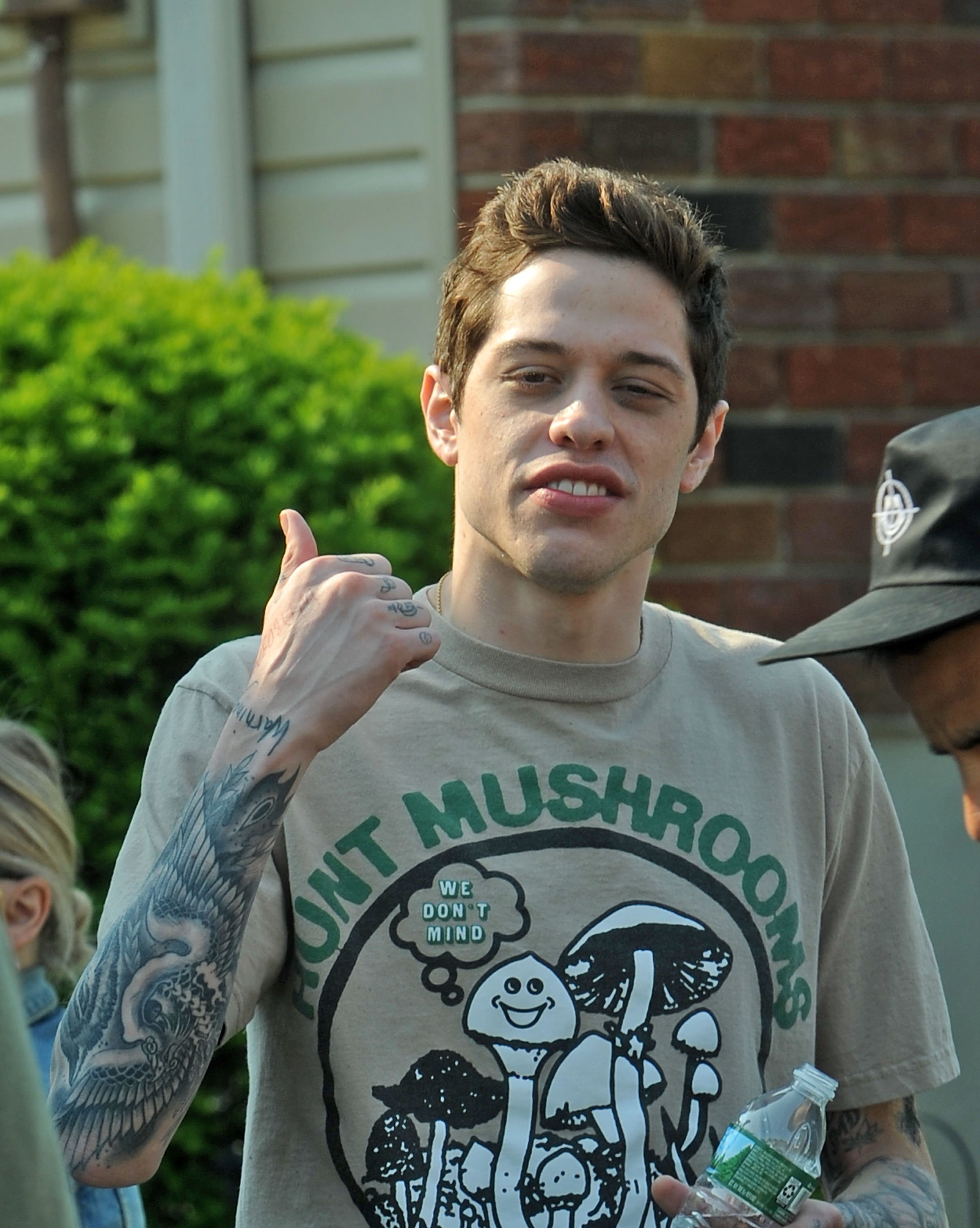 Pete Davidson on set for "Untitled Judd Apatow / Pete Davidson Project" aka "Staten Island" on June 3, 2019 in New York City.  |  Source: Getty Images