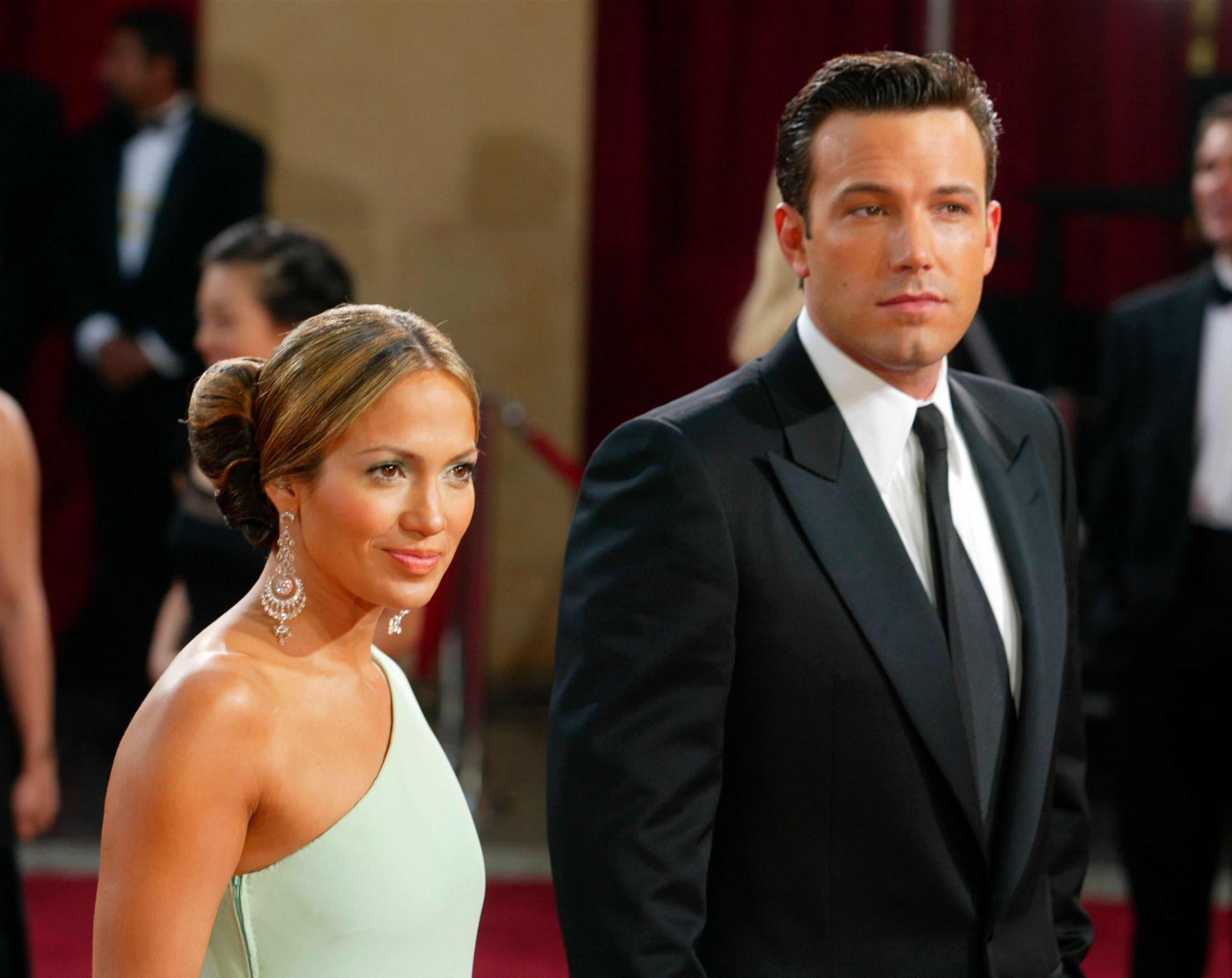 Jennifer Lopez and Ben Affleck at the 75th Annual Academy Awards at the Kodak Theater on March 23, 2003, in Hollywood, California. | Photo: Getty Images