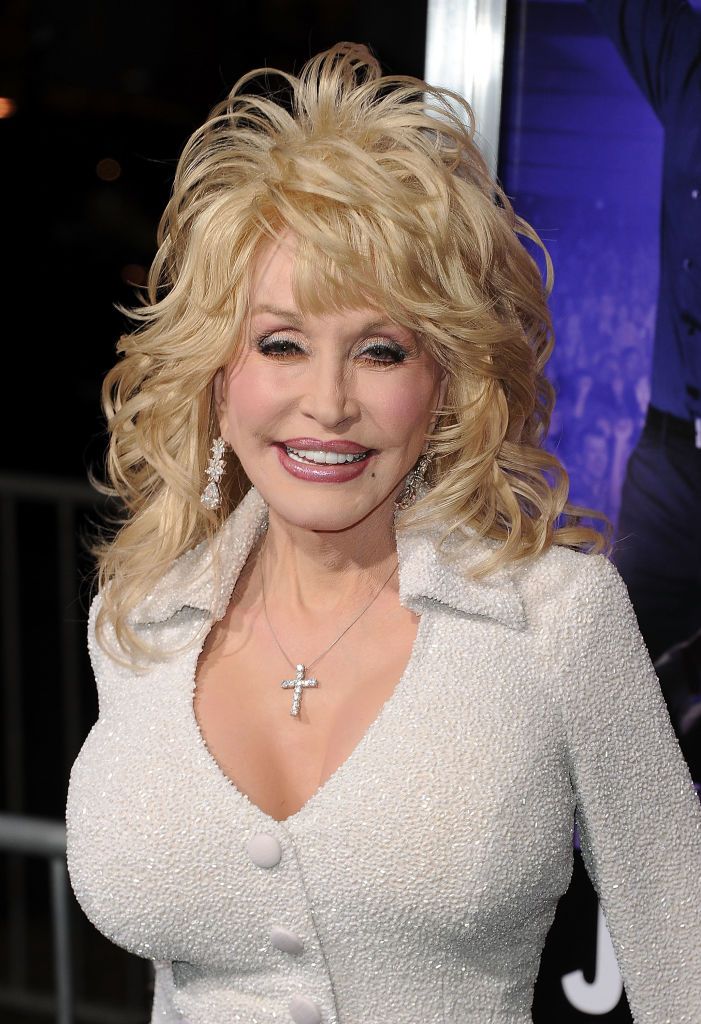 Dolly Parton at the premiere of "Joyful Noise" on January 9, 2012, in Hollywood, California | Photo: Jason Merritt/Getty Images