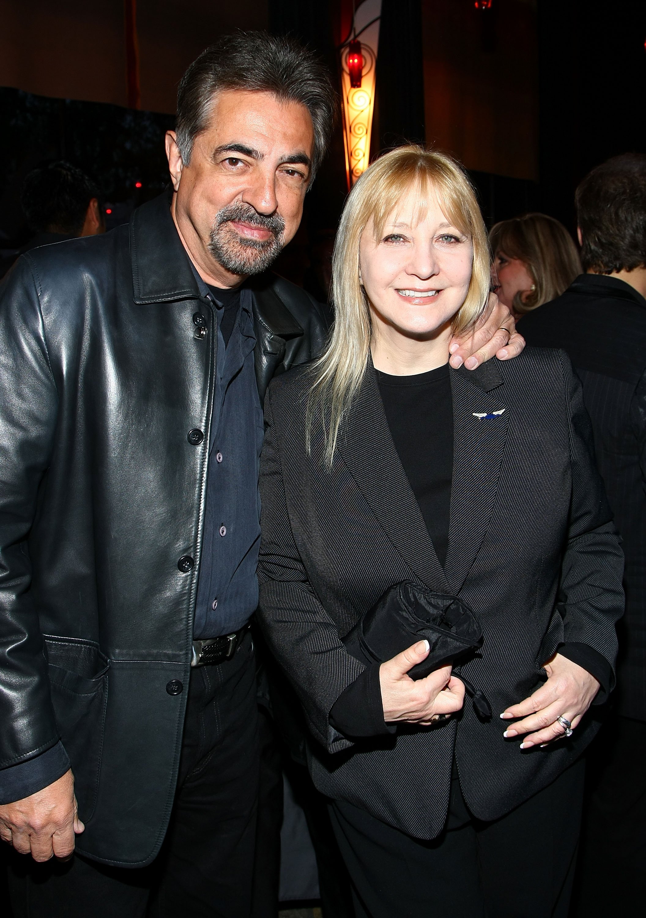 Joe Mantegna and wife Arlene Vrhel attend The Tonys Go Hollywood event hosted by The American Theatre Wing and tThe Broadway League at La Boheme restaurant on April 3, 2008, in West Hollywood, California. | Source: Getty Images.